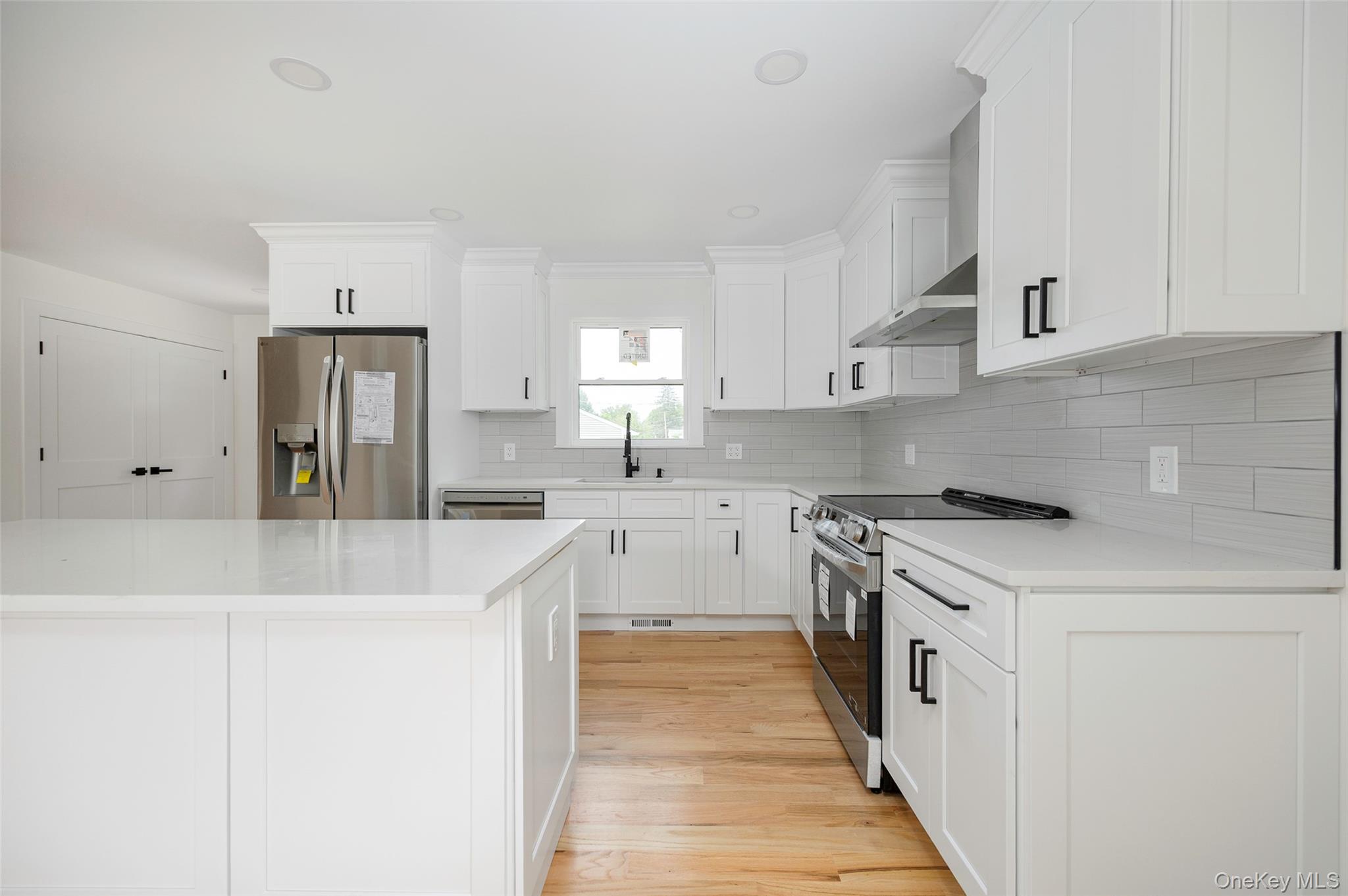 7441 S Broadway, Red Hook, NY 12571