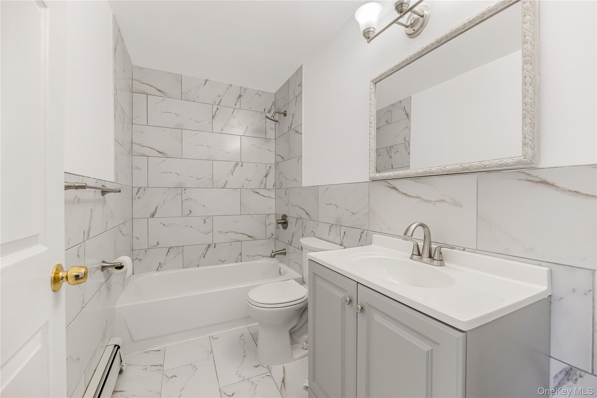 2084 Davidson Avenue, Bronx, NY 10453