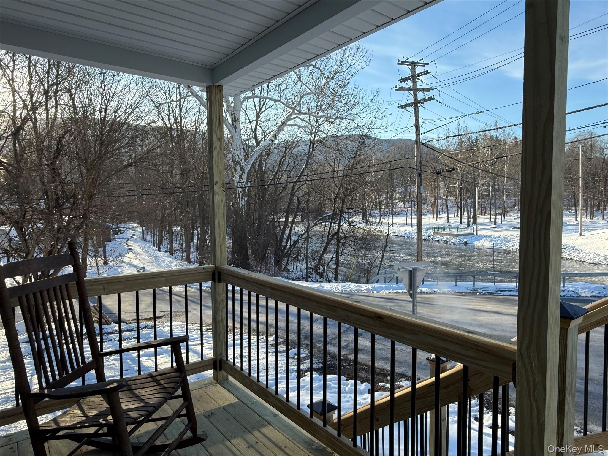 17 Maple Street, Glenham, NY 12508