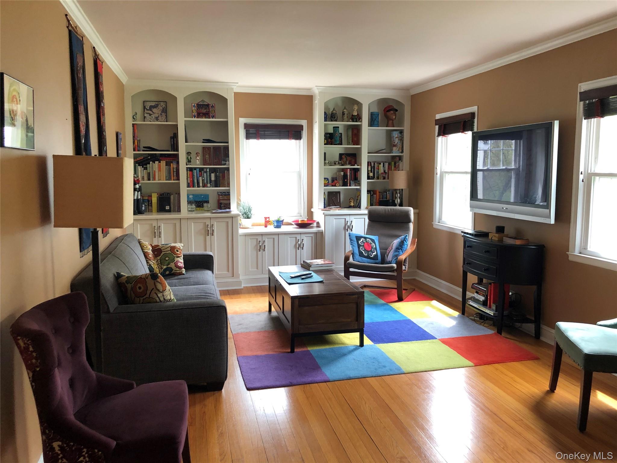 16 Southminster Drive, White Plains, NY 10604