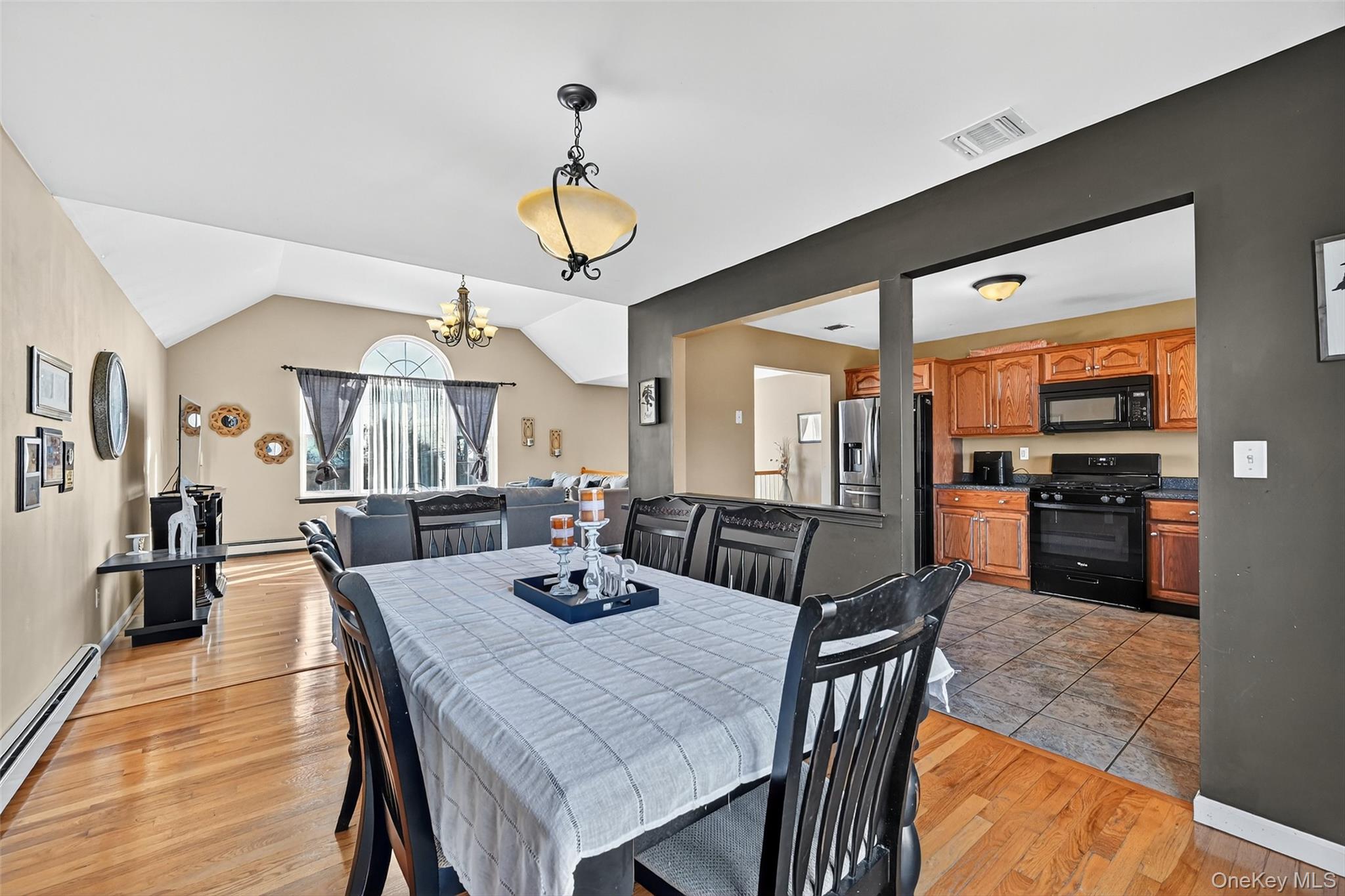 913 Silver Lake Sctn Road, Middletown, NY 10941