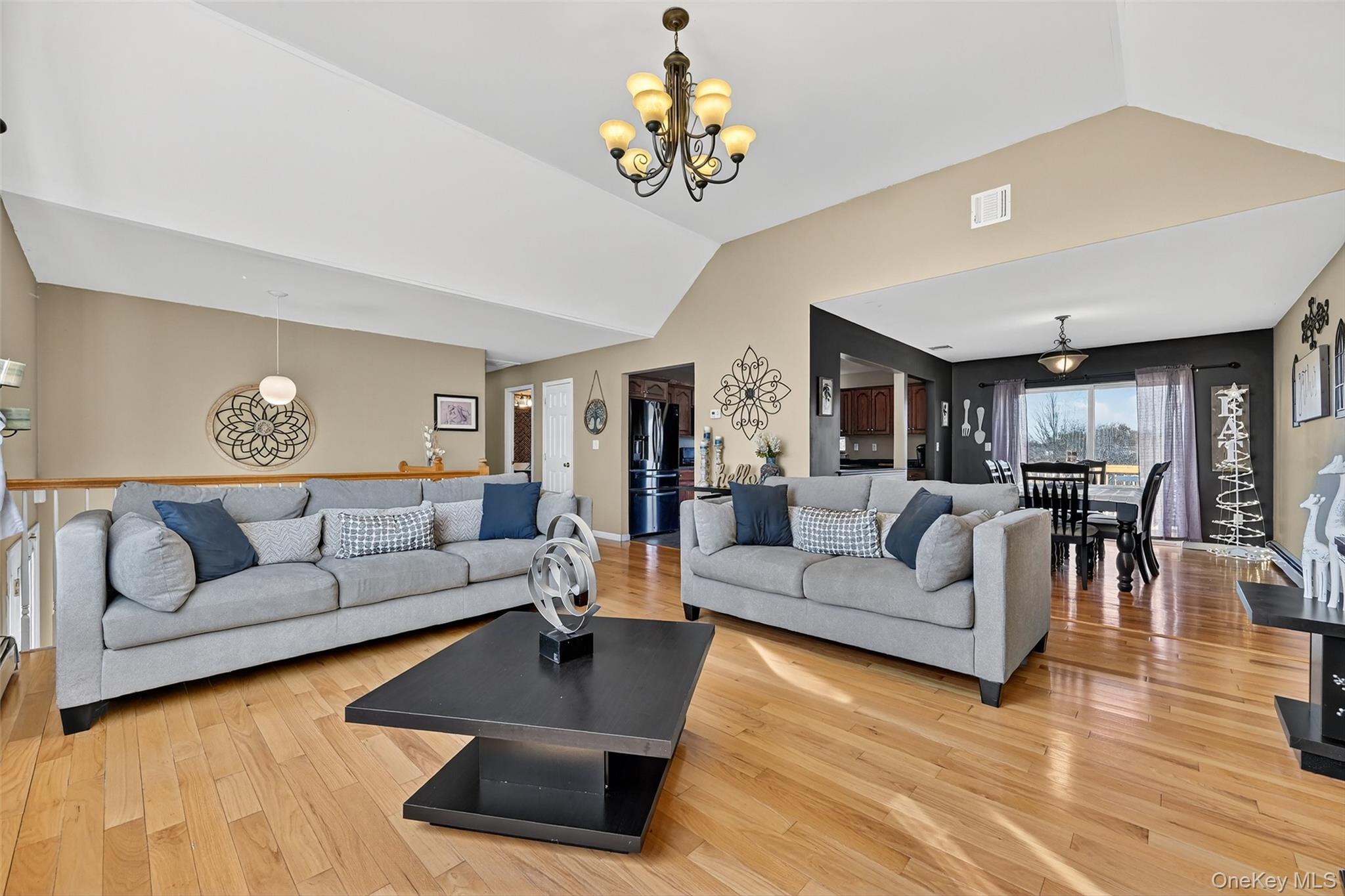 913 Silver Lake Sctn Road, Middletown, NY 10941