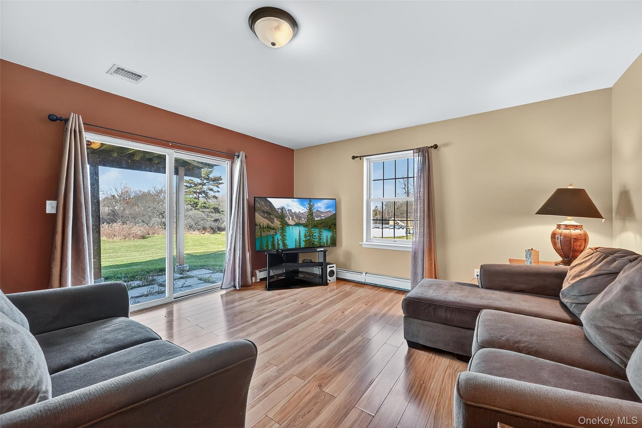 913 Silver Lake Sctn Road, Middletown, NY 10941