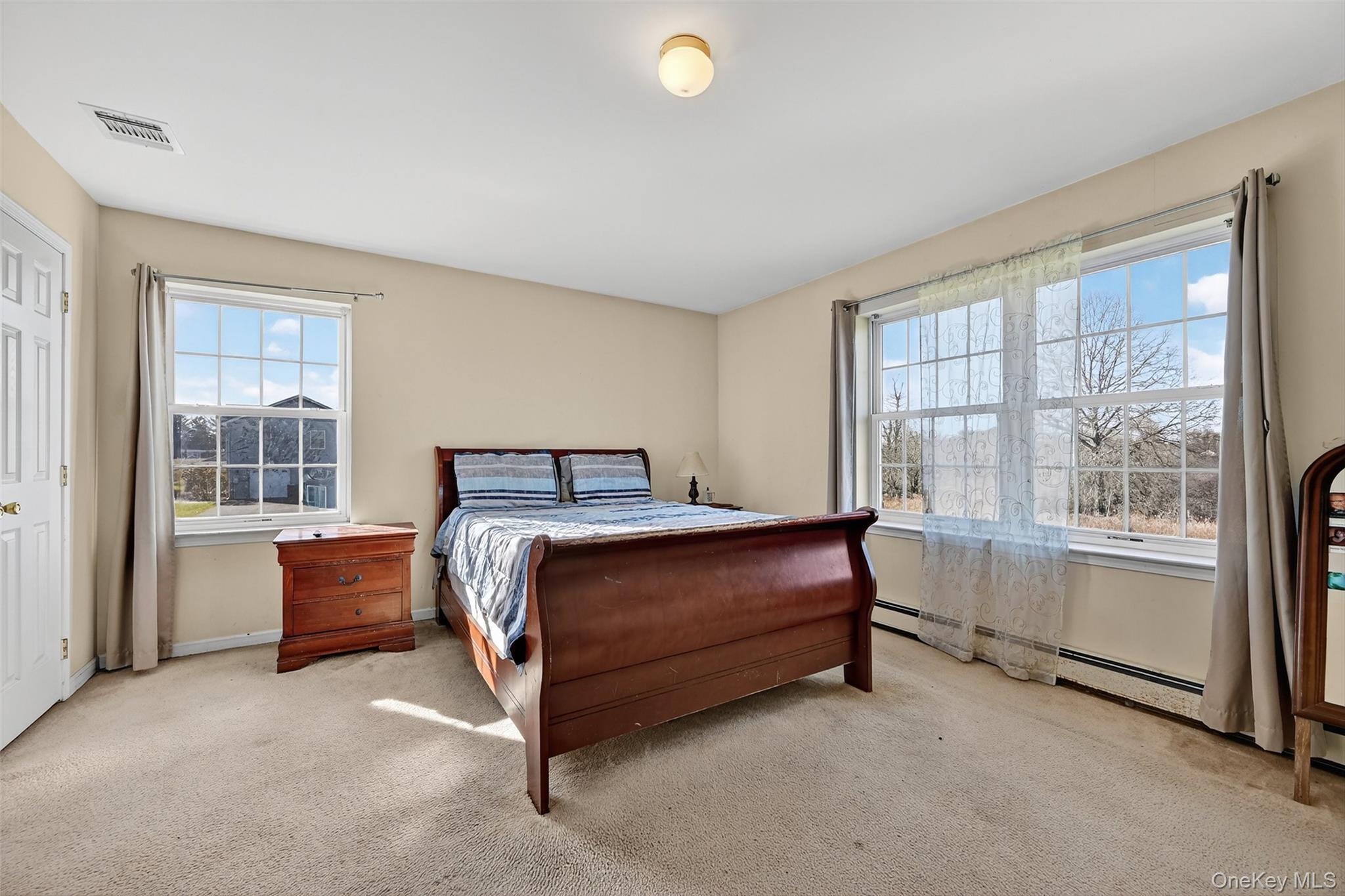 913 Silver Lake Sctn Road, Middletown, NY 10941