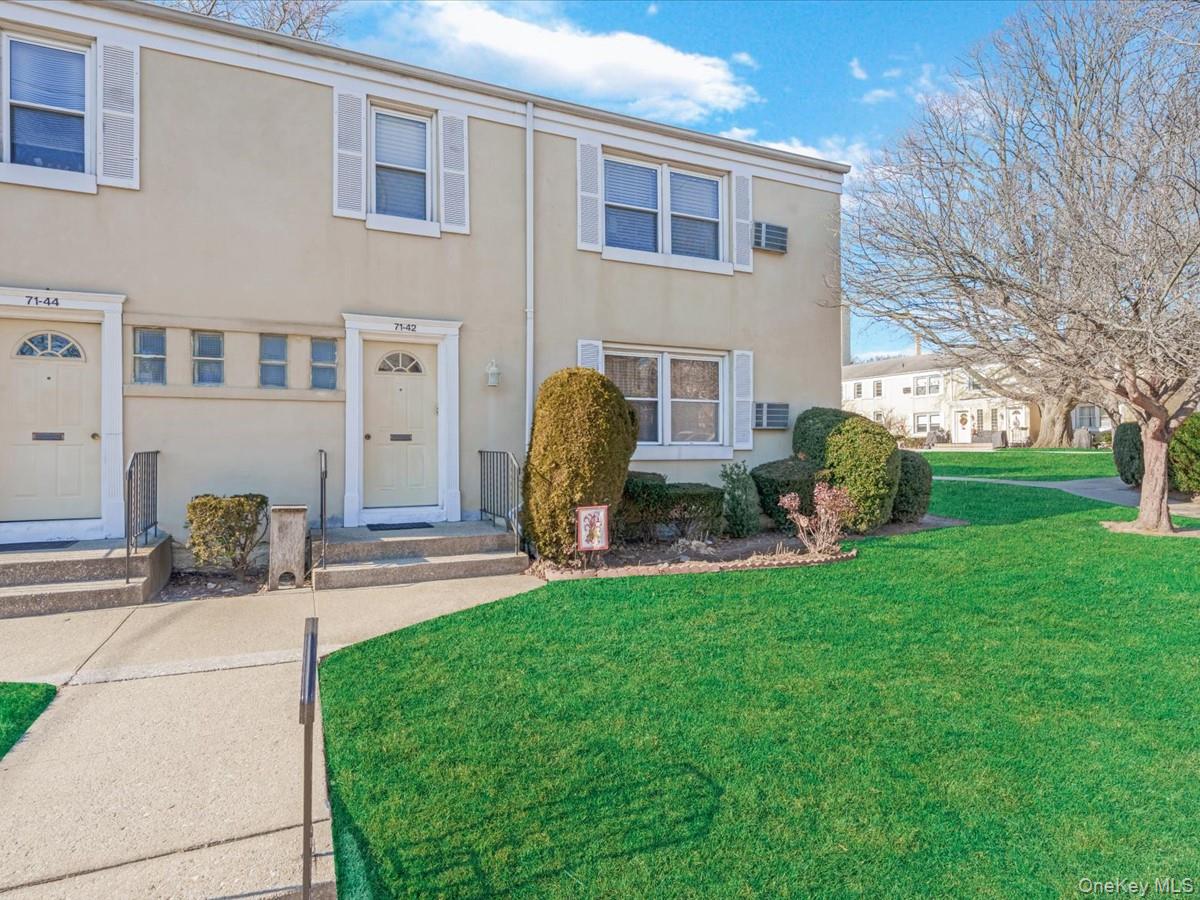 71-42 Little Neck Parkway # 153B, Floral Park, NY 11004
