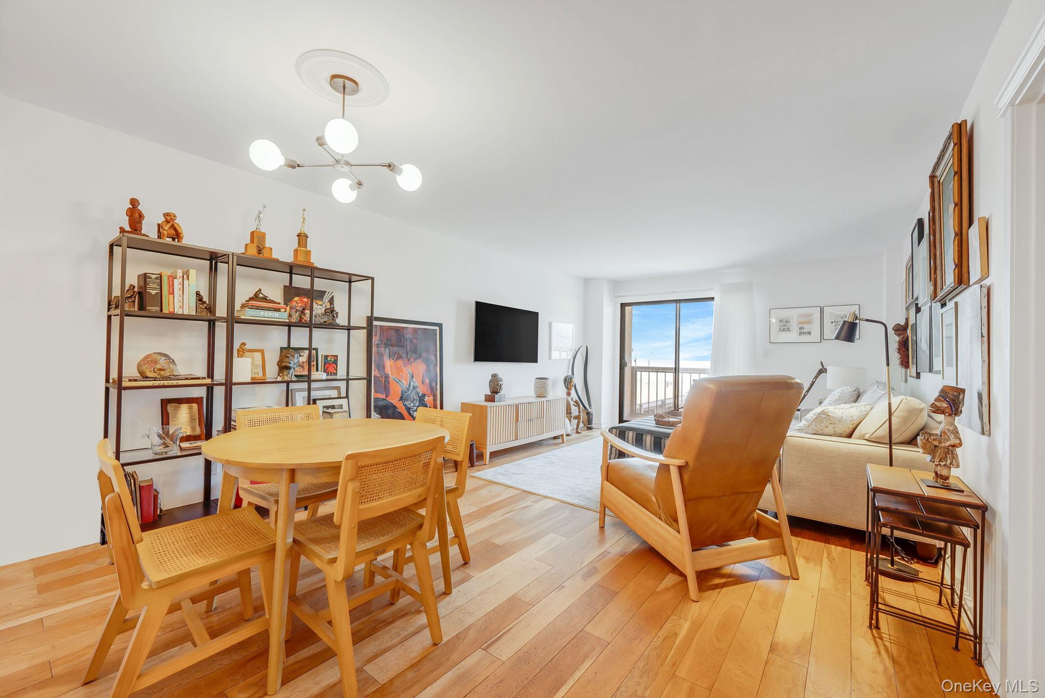 360 Shore Road # 3H, Long Beach, NY 11561