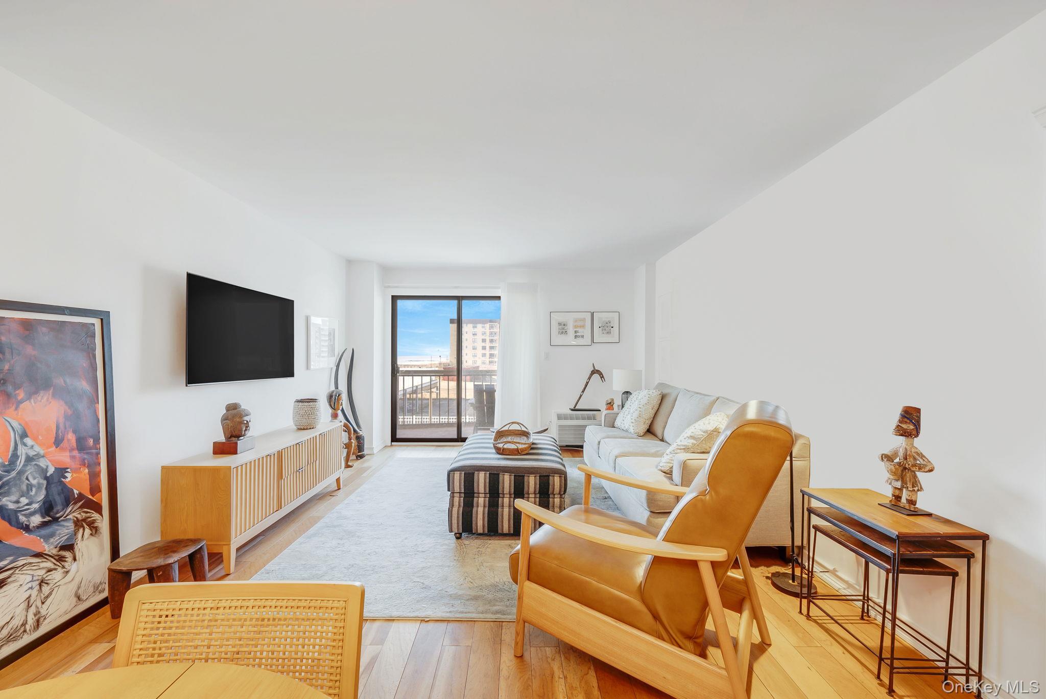 360 Shore Road # 3H, Long Beach, NY 11561