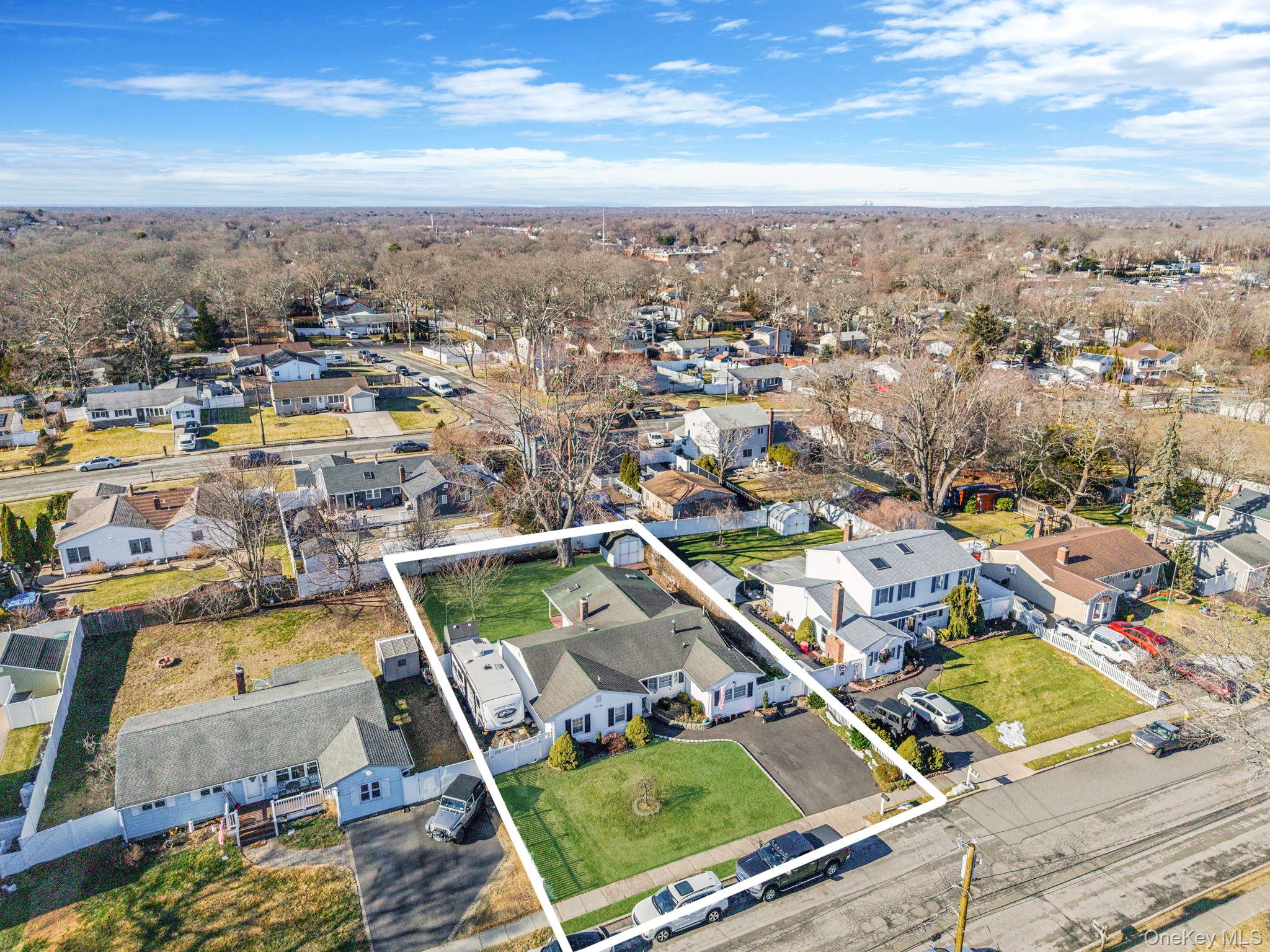 28 Pamela Lane, Selden, NY 11784