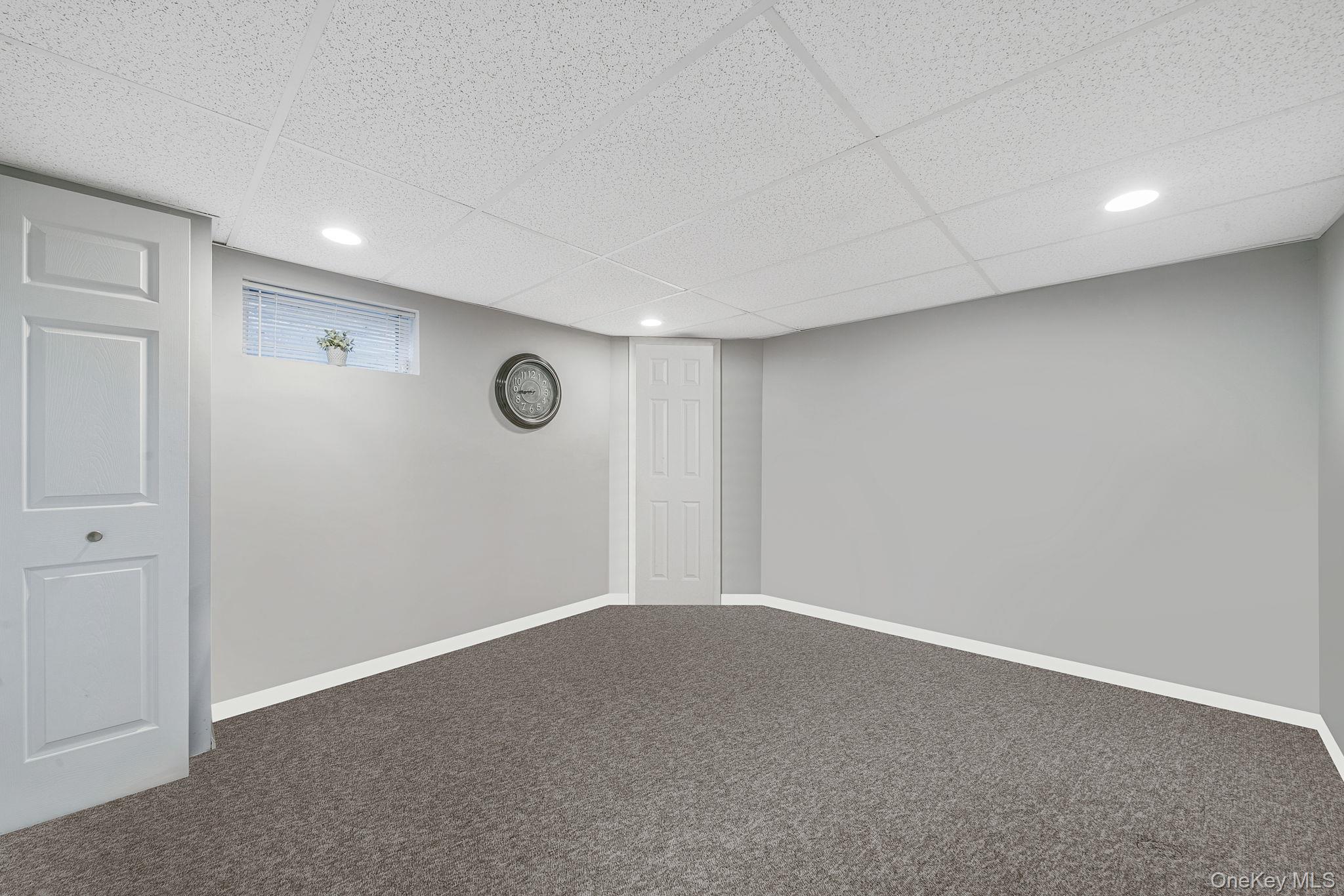 28 Pamela Lane, Selden, NY 11784