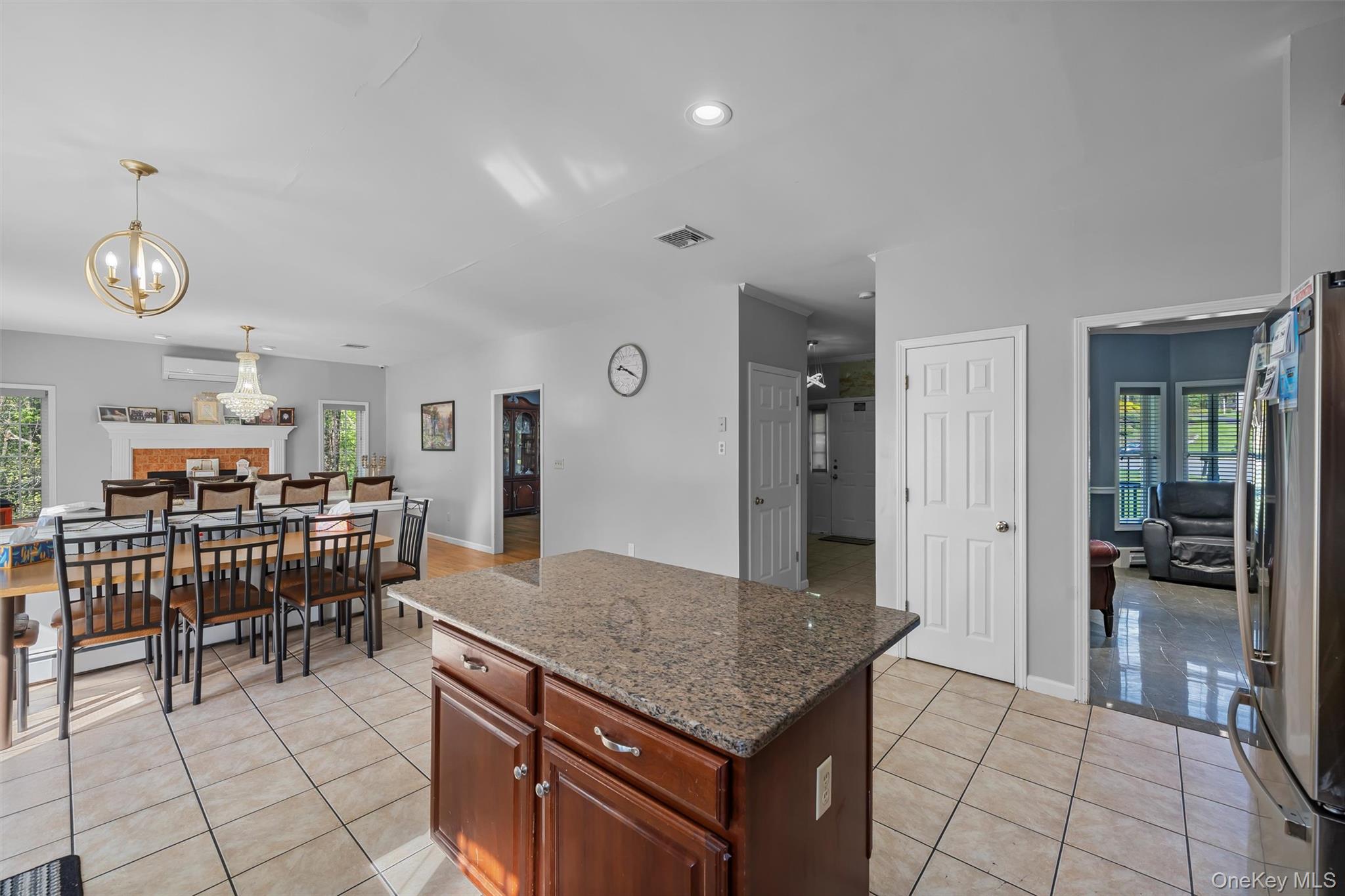 12 Damian Court, Chester, NY 10918