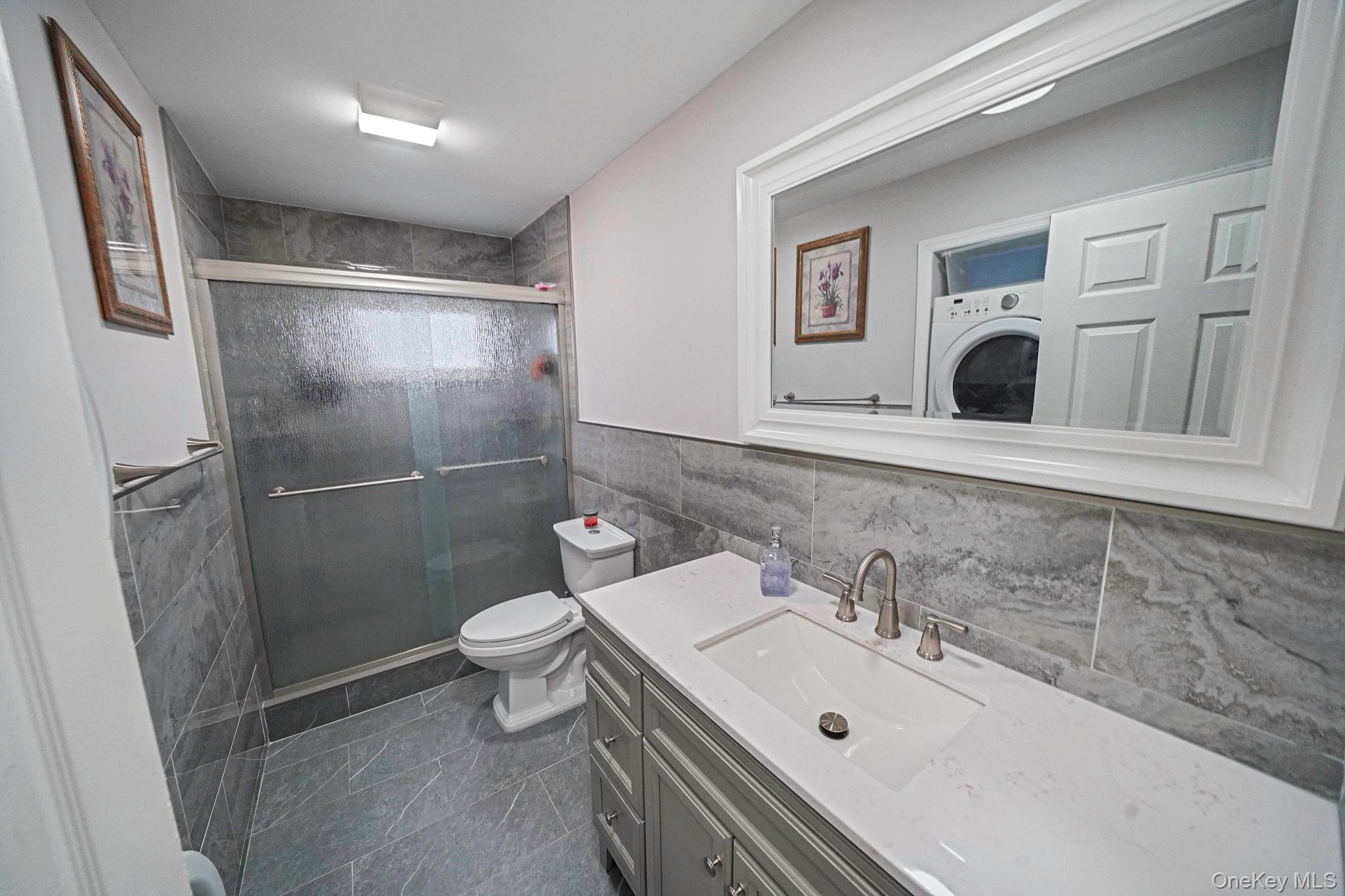 260 Yale Street, Hempstead, NY 11550