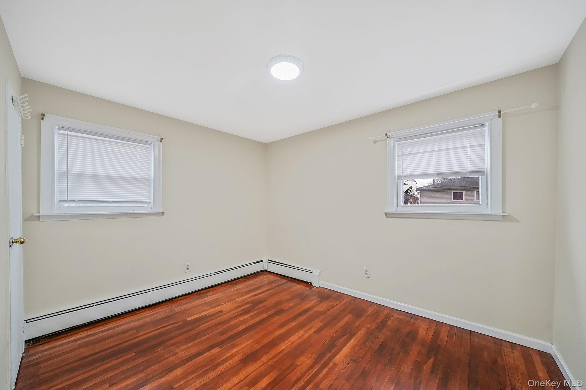 260 Yale Street, Hempstead, NY 11550