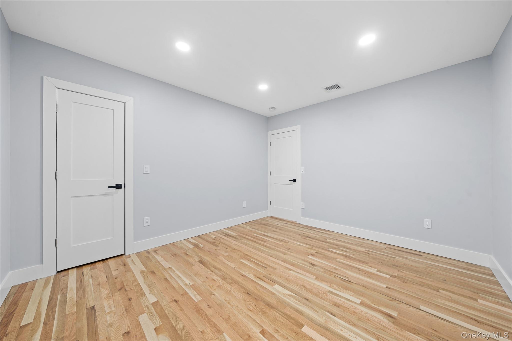 16 Laurel Avenue, Hempstead, NY 11550