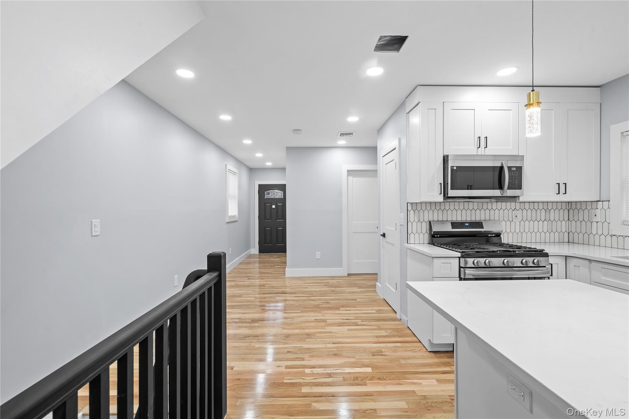 16 Laurel Avenue, Hempstead, NY 11550