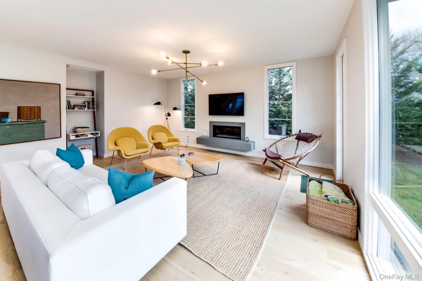 32 Miller Lane, East Hampton, NY 11937