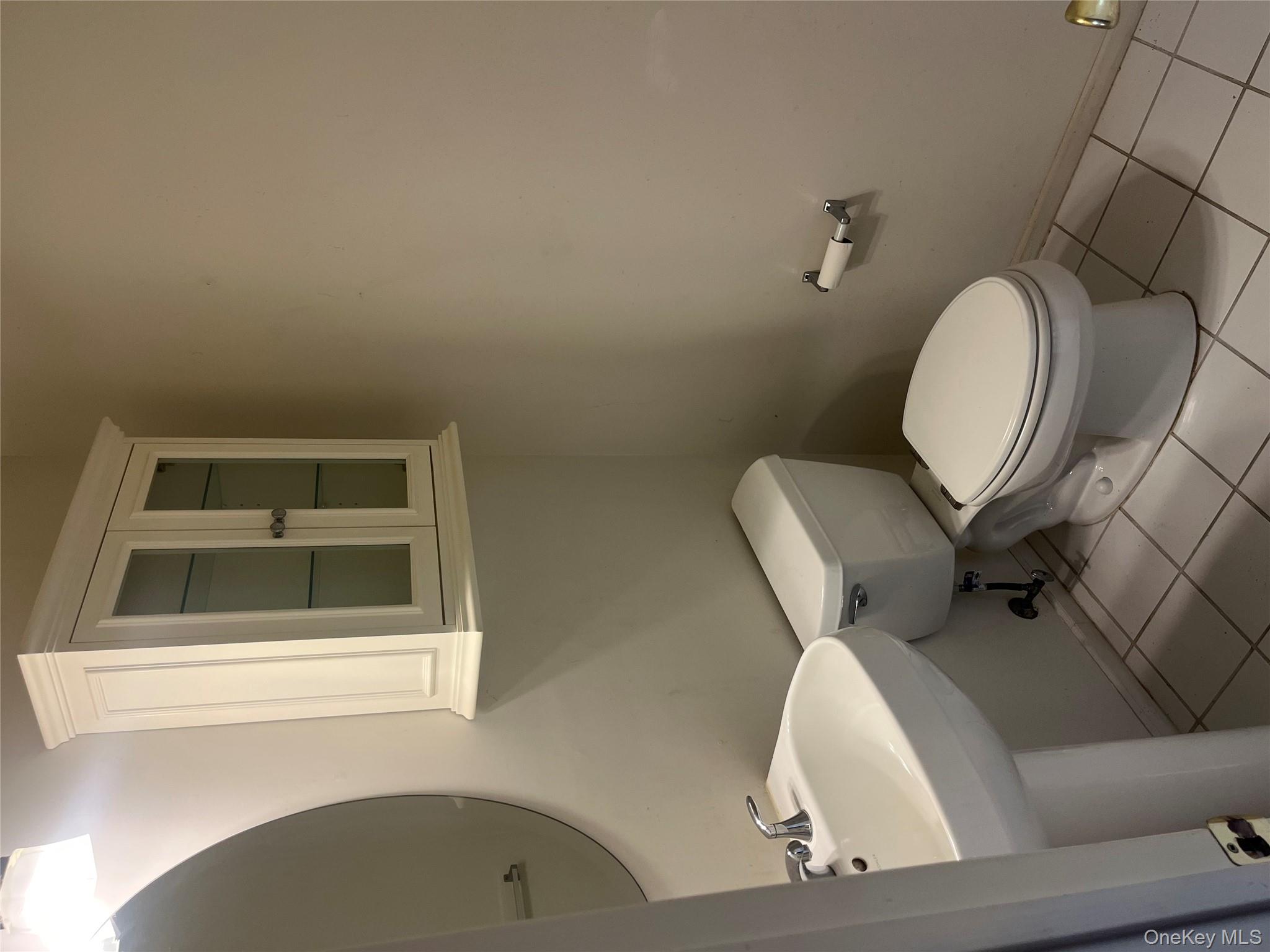 82 Lakeview Drive, Manorville, NY 11949