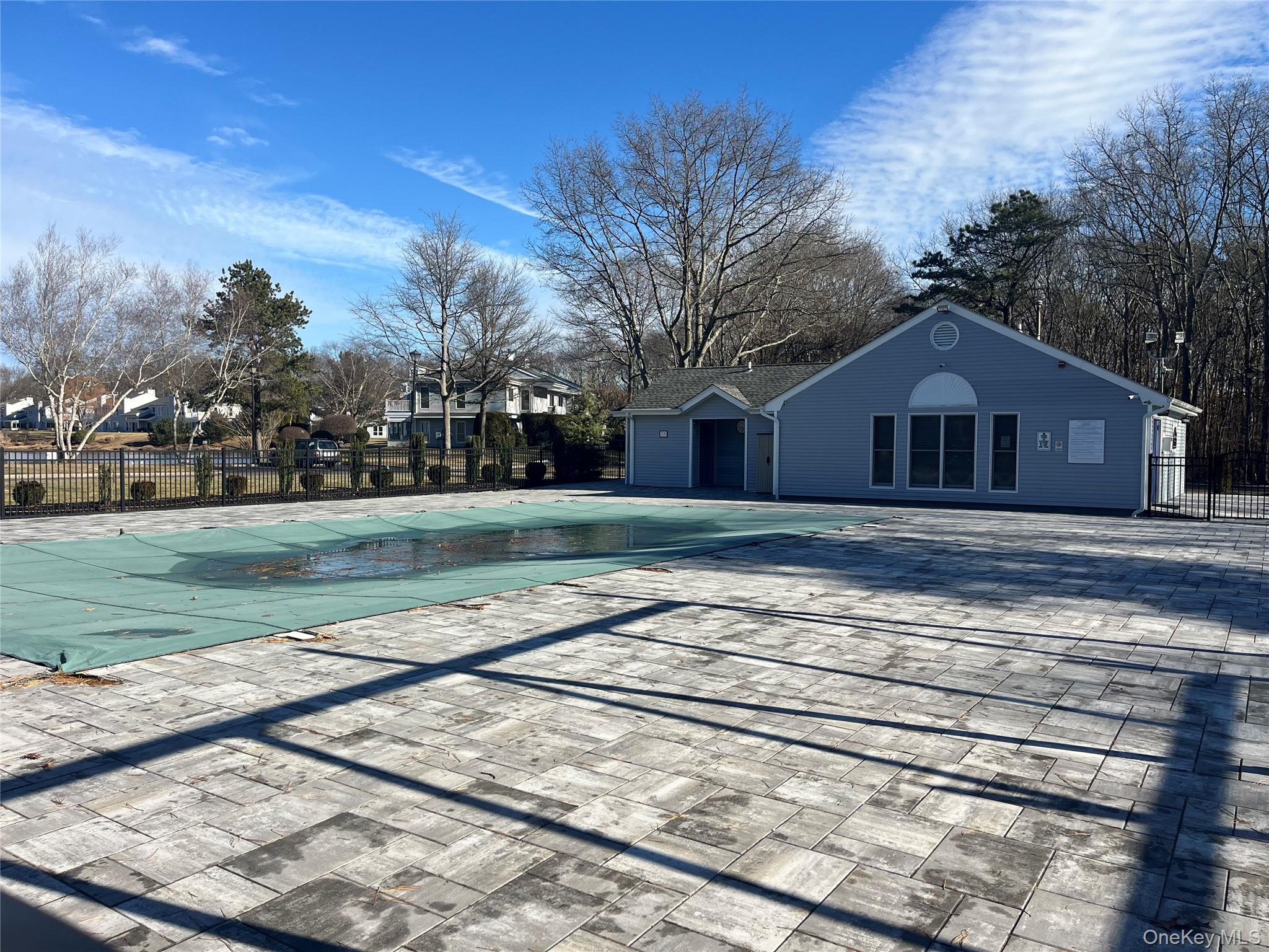 82 Lakeview Drive, Manorville, NY 11949