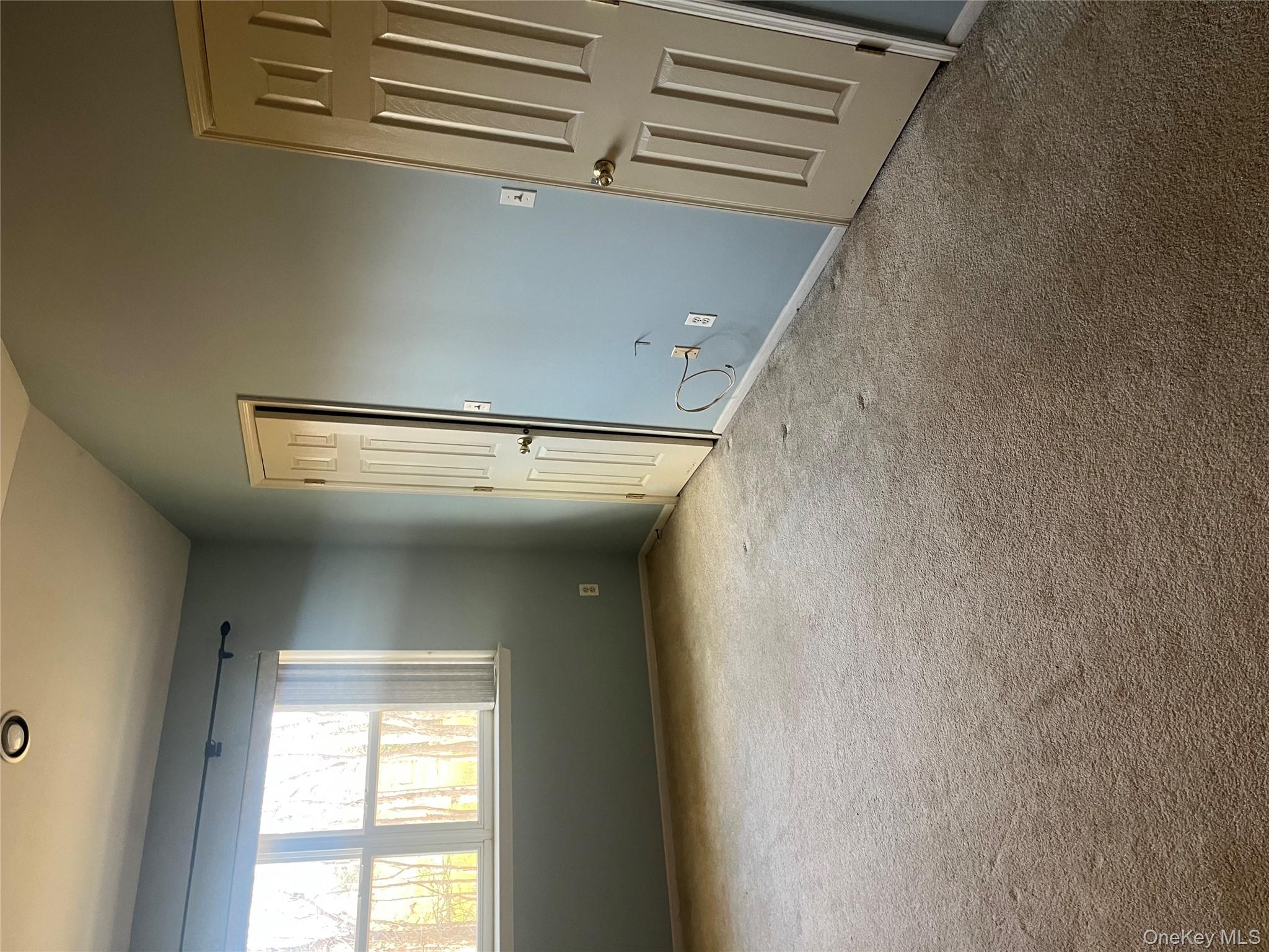 82 Lakeview Drive, Manorville, NY 11949