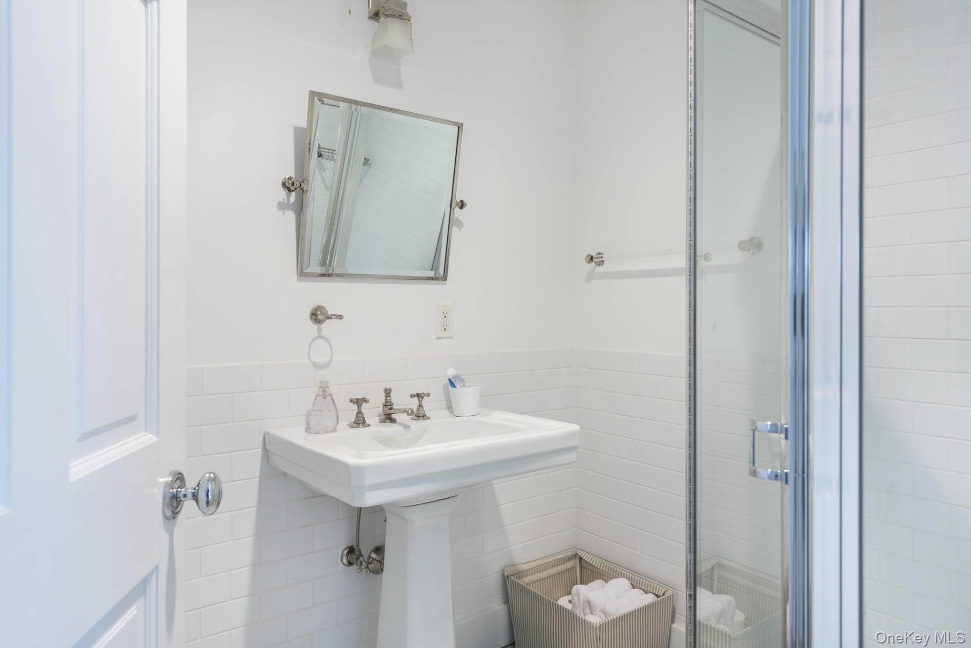 34 Lumber Lane, Bridgehampton, NY 11932