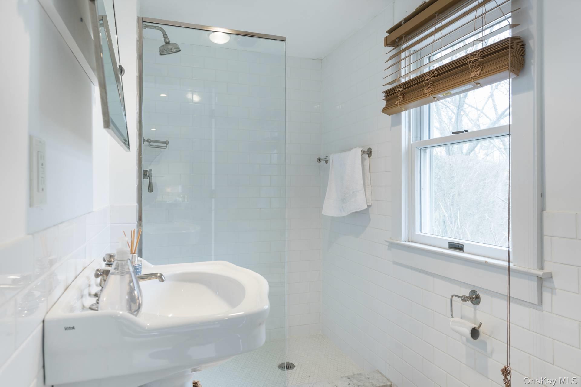 34 Lumber Lane, Bridgehampton, NY 11932