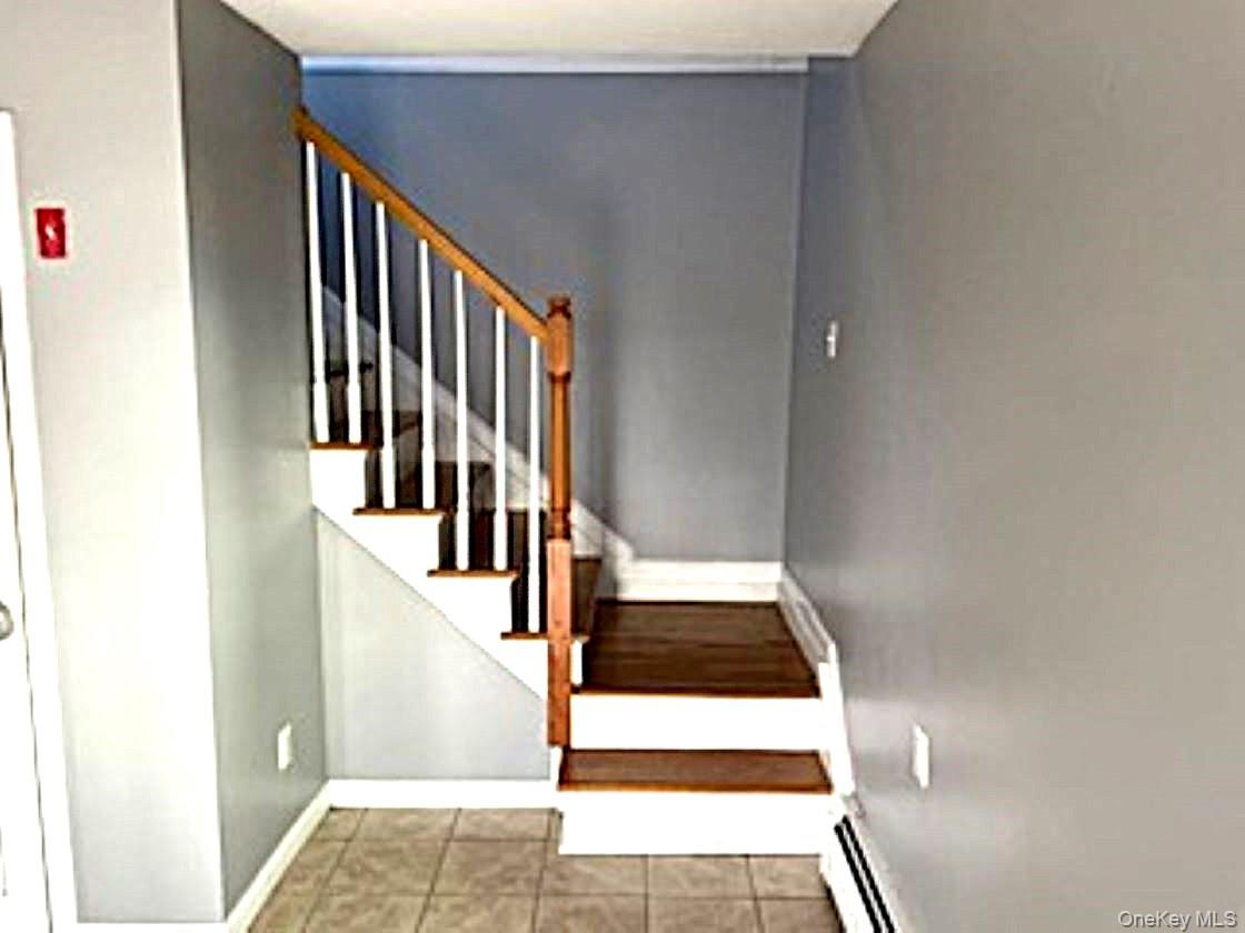 178 Pine Tree Road, Monroe, NY 10950