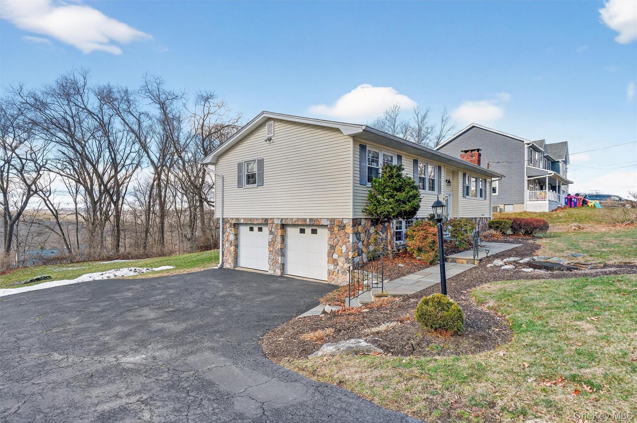 34 Lindy Drive, Carmel, NY 10512