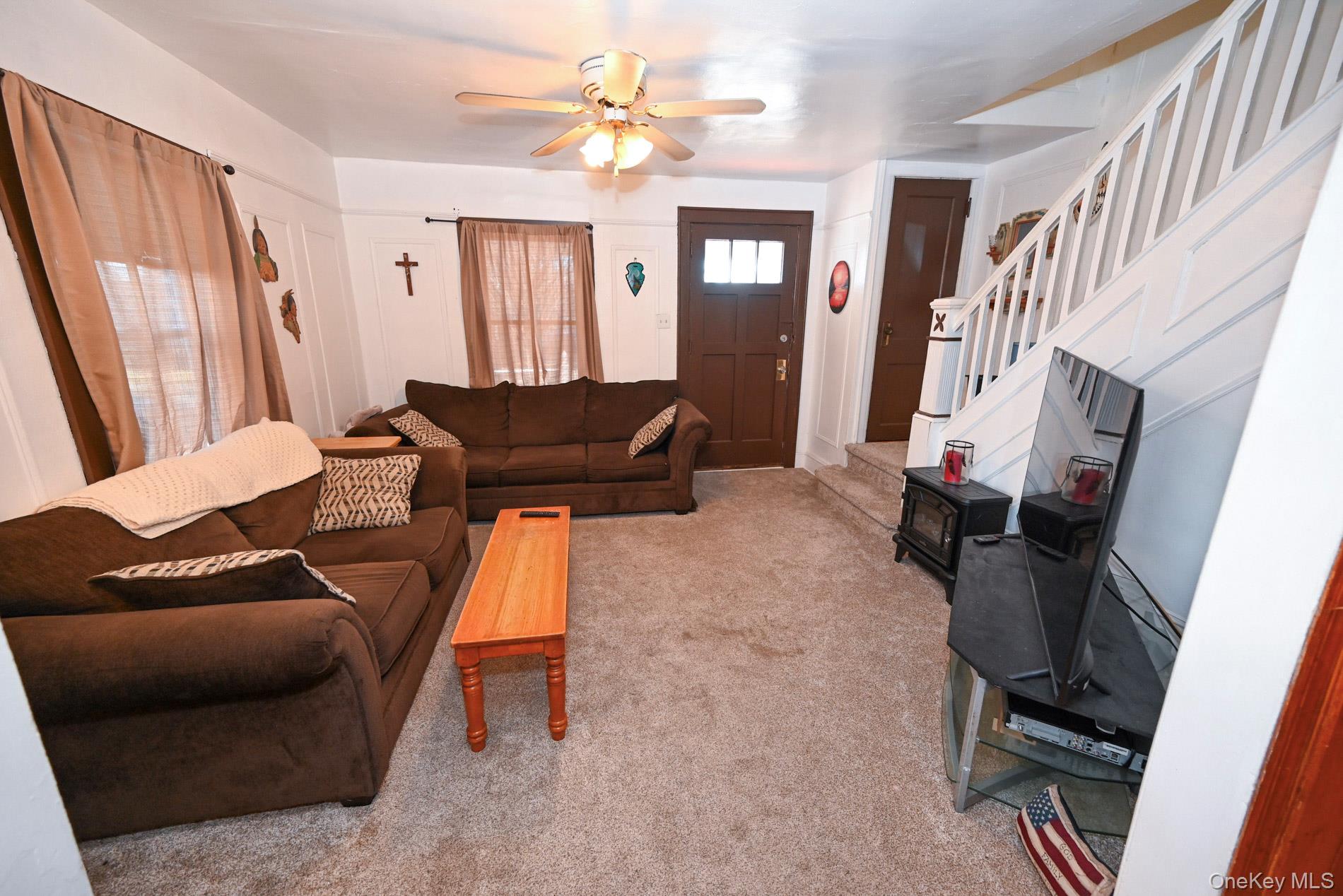 165 Cochran Place, Valley Stream, NY 11581