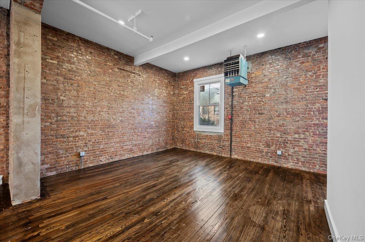 74 S Broadway, Nyack, NY 10960