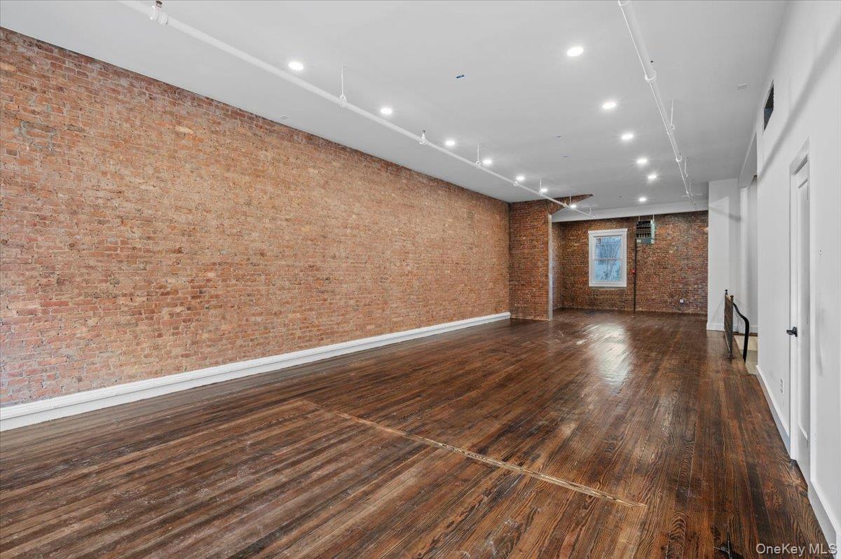 74 S Broadway, Nyack, NY 10960