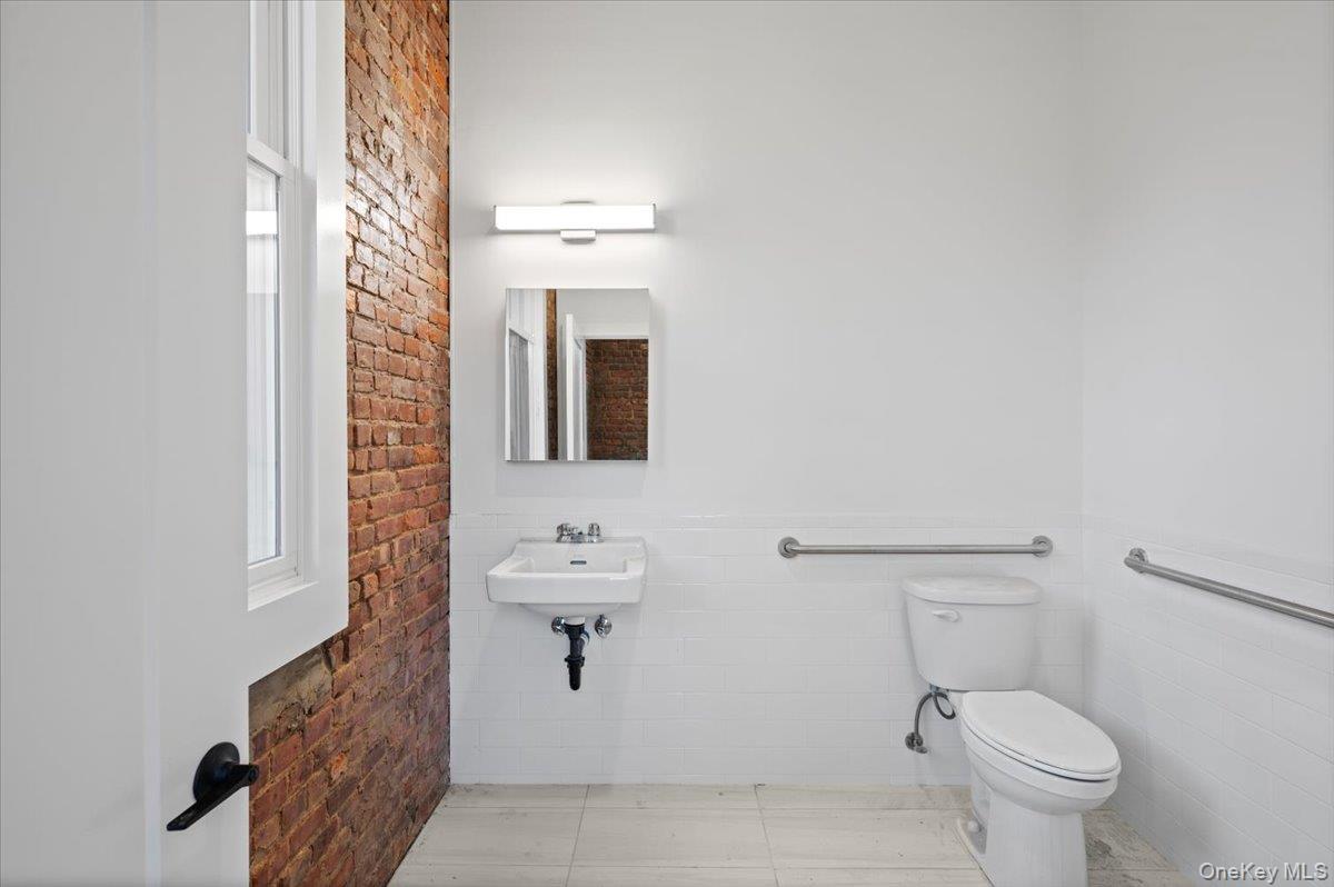 74 S Broadway, Nyack, NY 10960