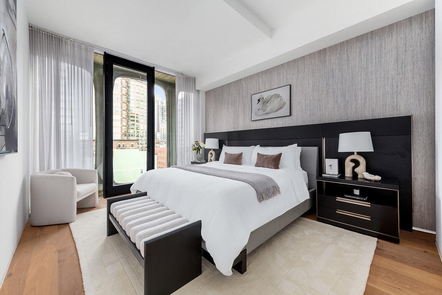 325 W BROADWAY # 7B, New York (Manhattan), NY 10013