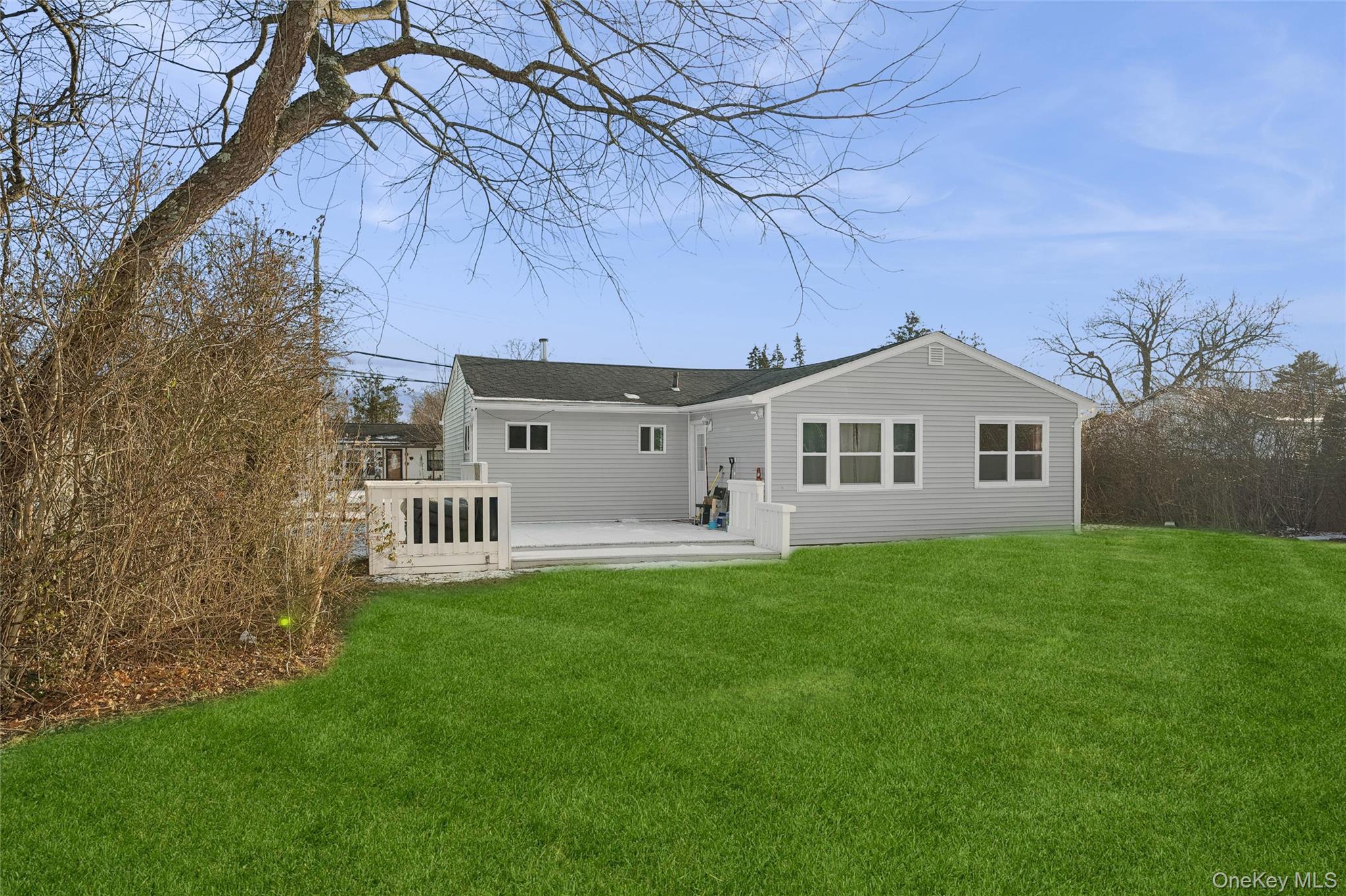 31 21st Avenue, Bay Shore, NY 11706