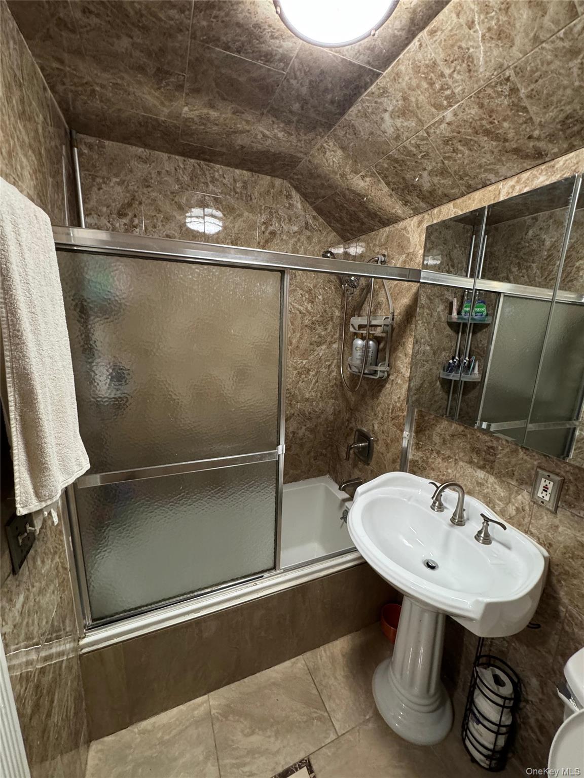 11516 Guy R Brewer Boulevard, Jamaica, NY 11434