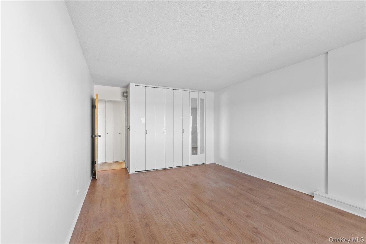 2 Bay Club Drive # 12Z2, Bayside, NY 11360