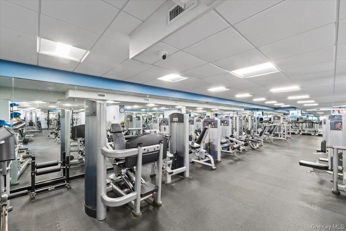 2 Bay Club Drive # 12Z2, Bayside, NY 11360