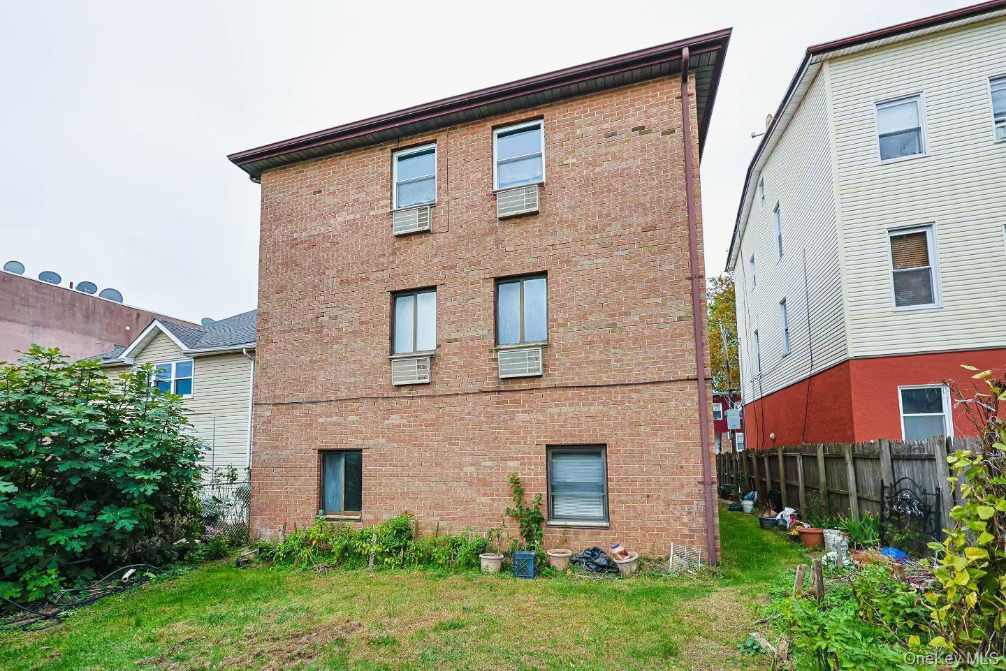 1529 125th Street, Flushing, NY 11356