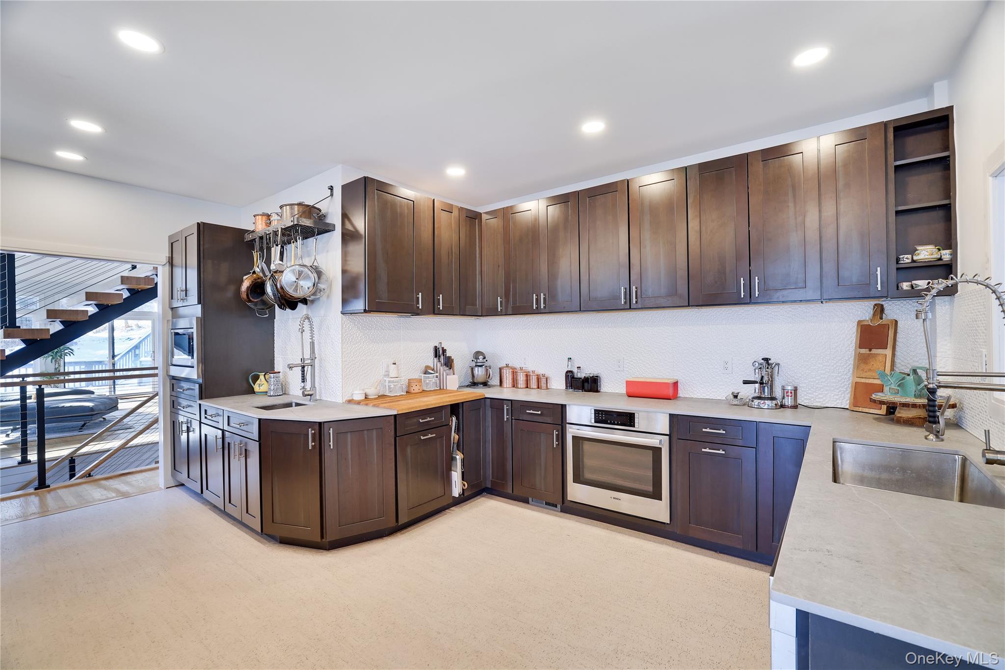 125 Achill Lane, Call Listing Agent, PA 18328