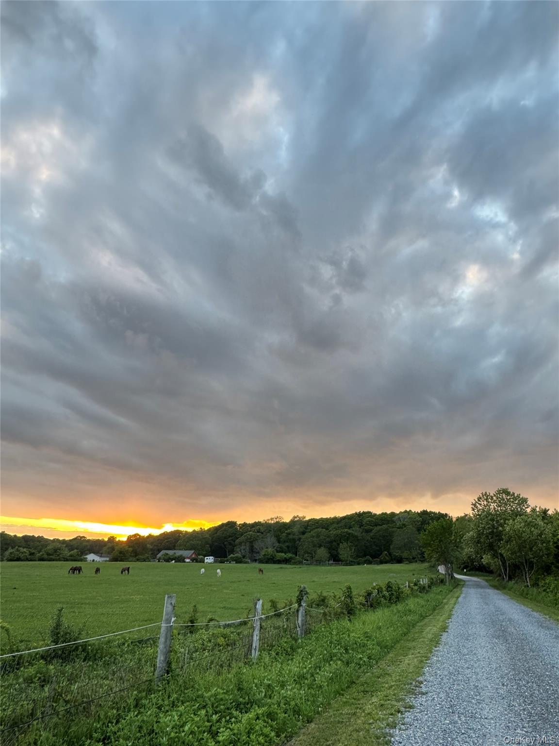 3172 Sound Avenue, Riverhead, NY 11901