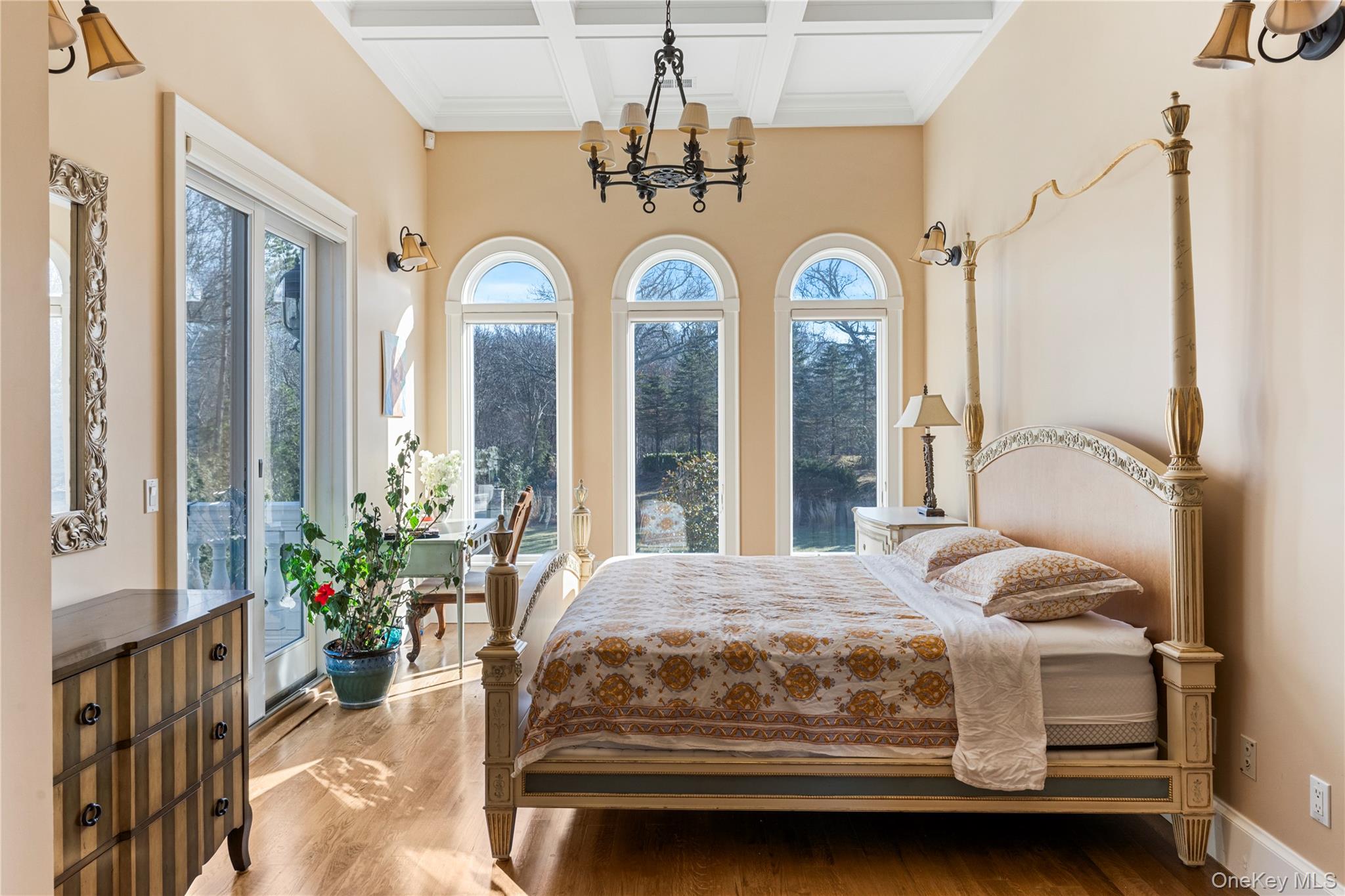 3172 Sound Avenue, Riverhead, NY 11901