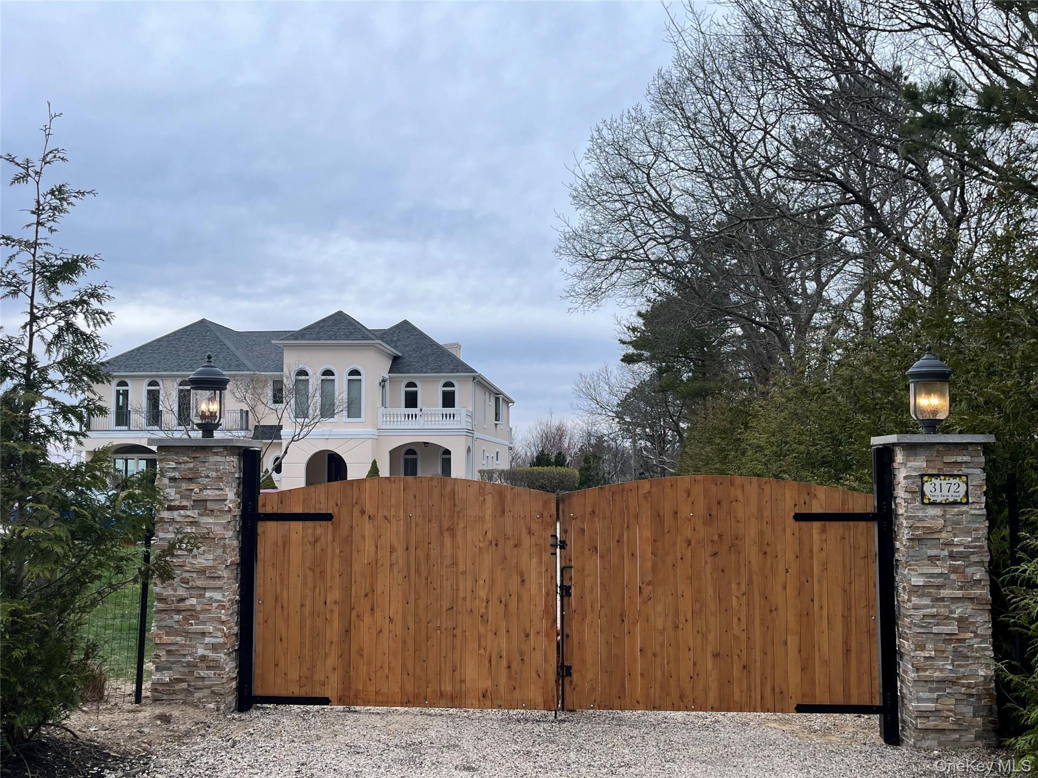 3172 Sound Avenue, Riverhead, NY 11901