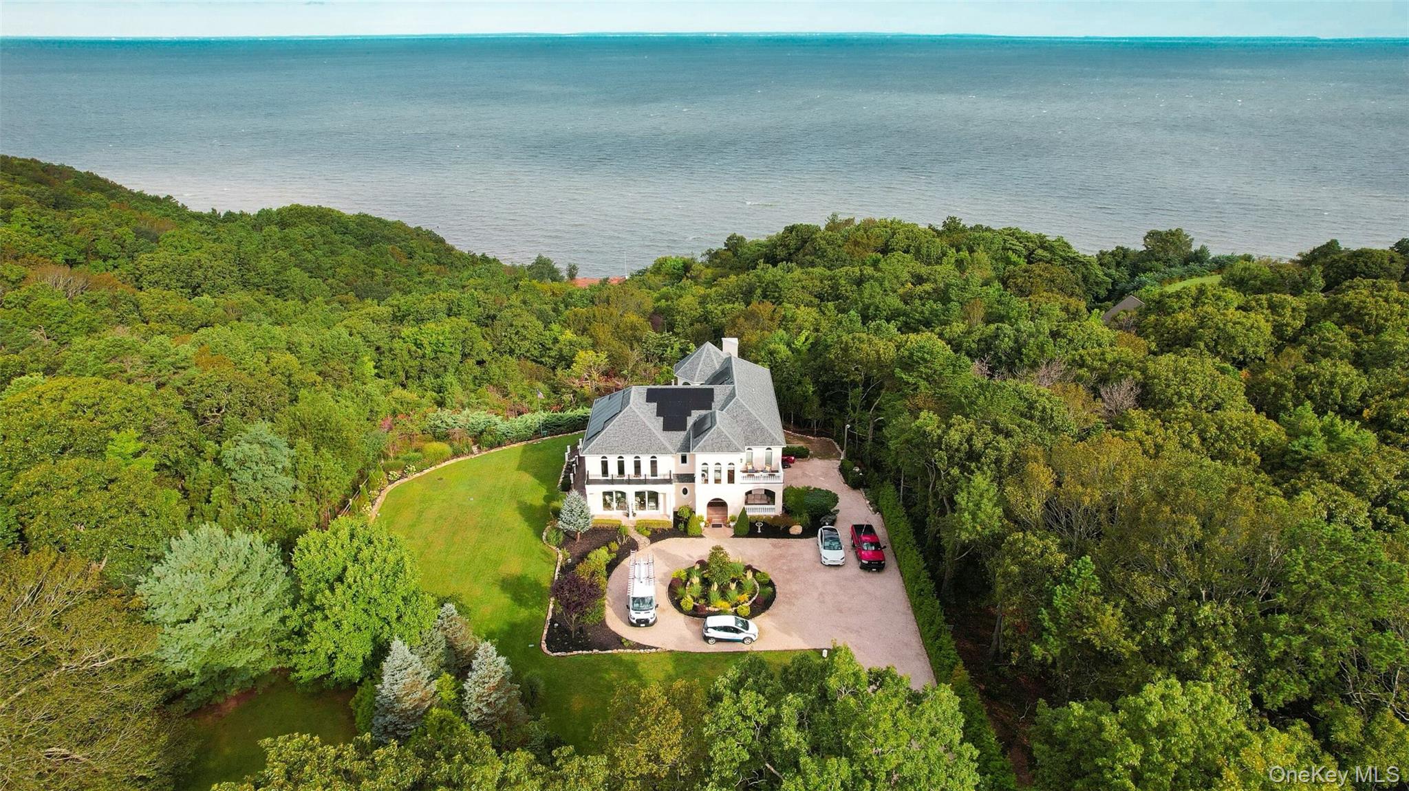 3172 Sound Avenue, Riverhead, NY 11901