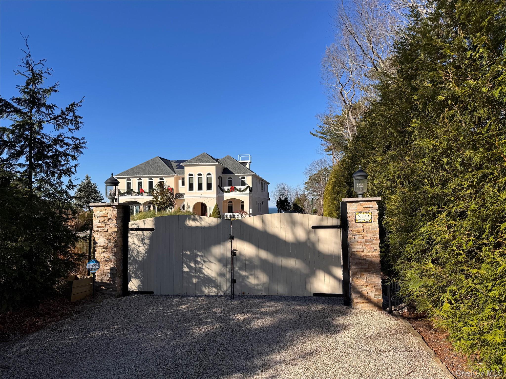 3172 Sound Avenue, Riverhead, NY 11901