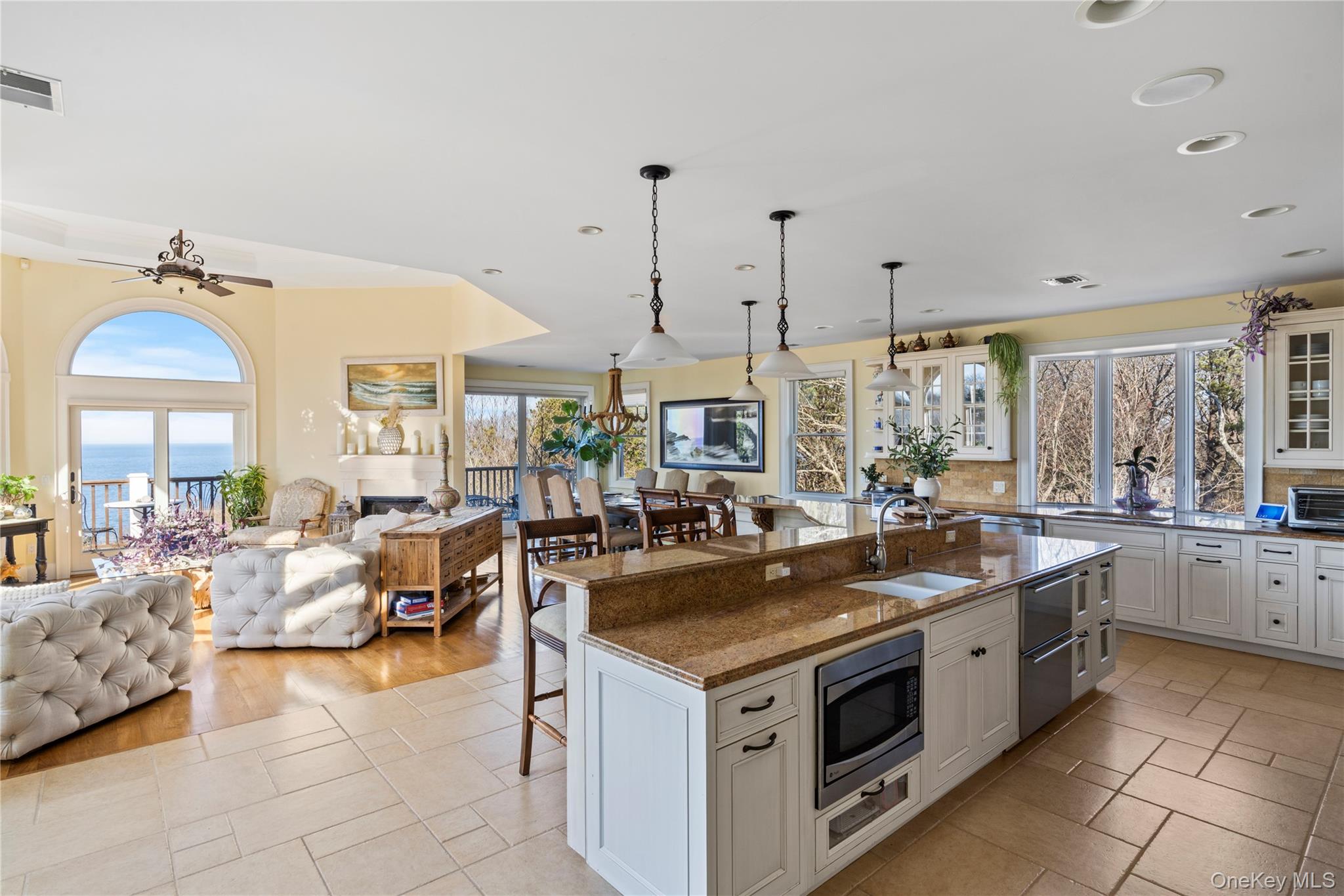 3172 Sound Avenue, Riverhead, NY 11901