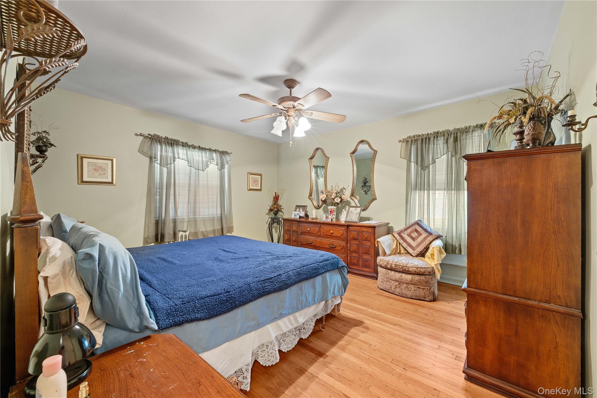 2004 Bogart Avenue, Bronx, NY 10462