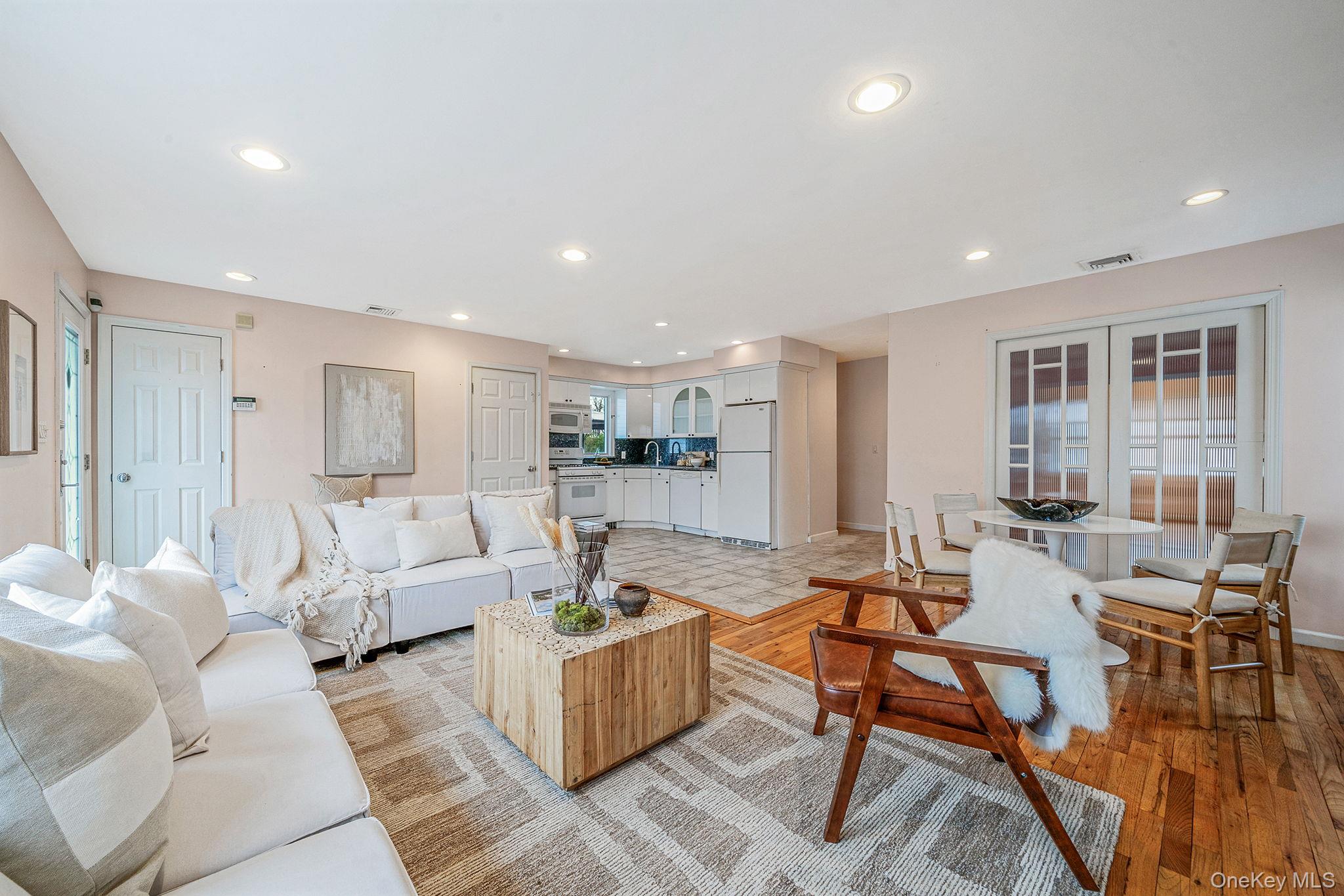 137 Charles Street, Lynbrook, NY 11563