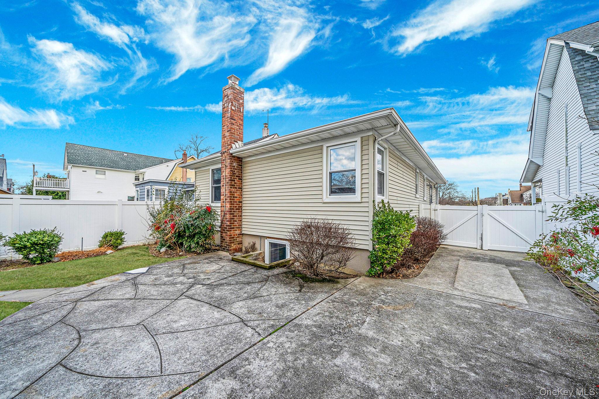 137 Charles Street, Lynbrook, NY 11563