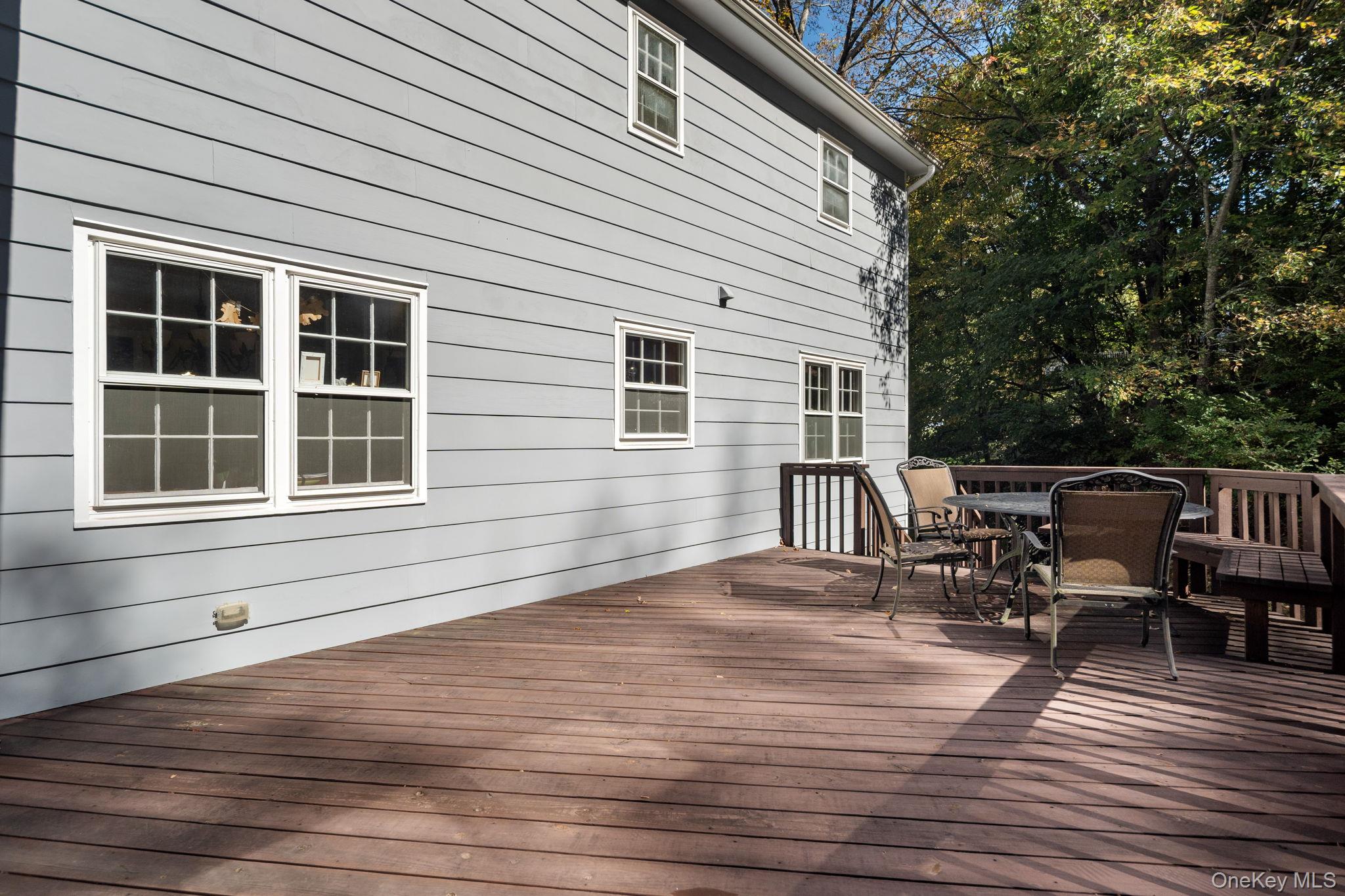 9 Whitlaw Lane, Chappaqua, NY 10514