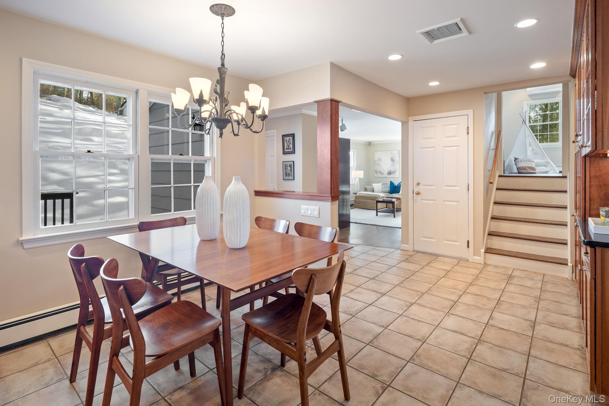 9 Whitlaw Lane, Chappaqua, NY 10514