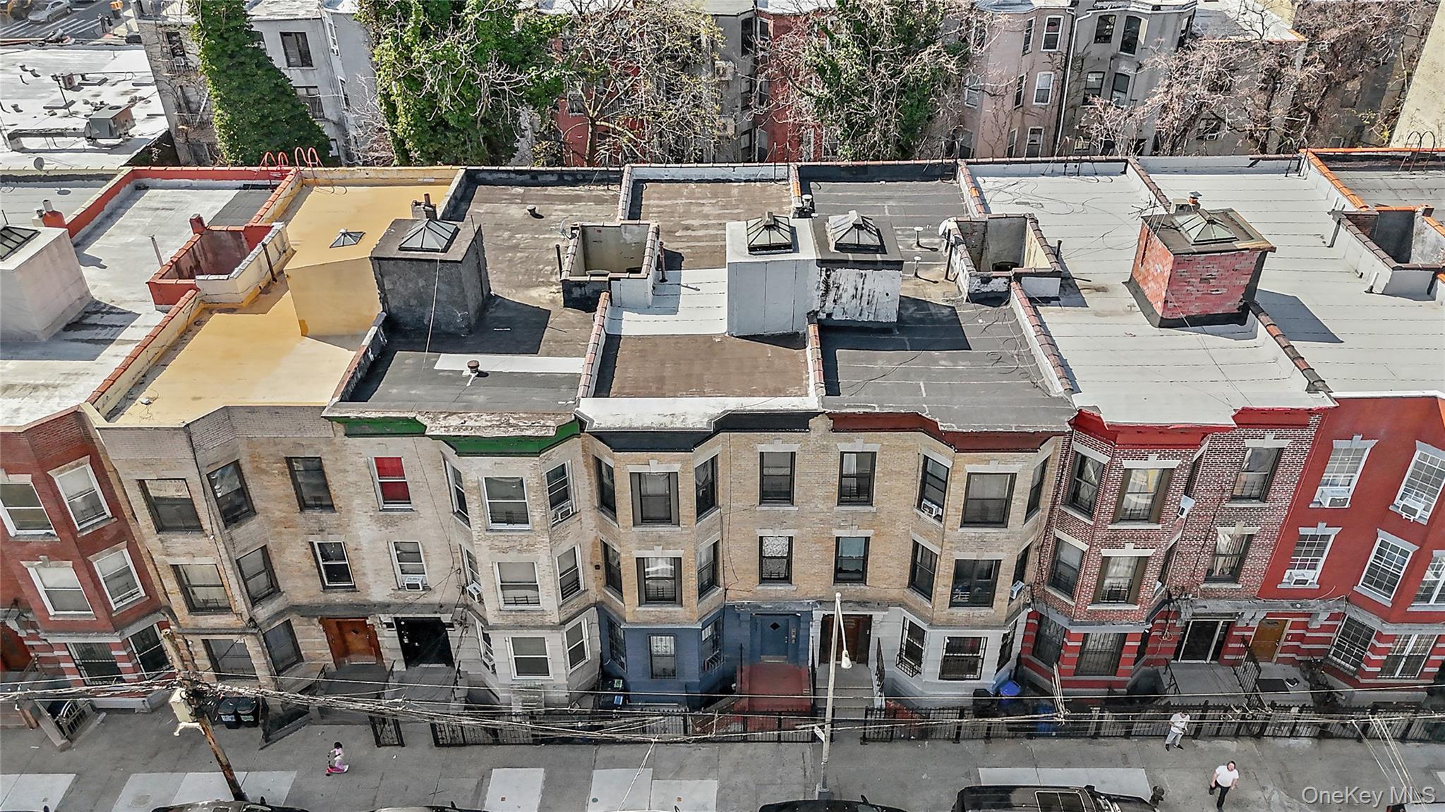 1037 College Avenue, Bronx, NY 10456