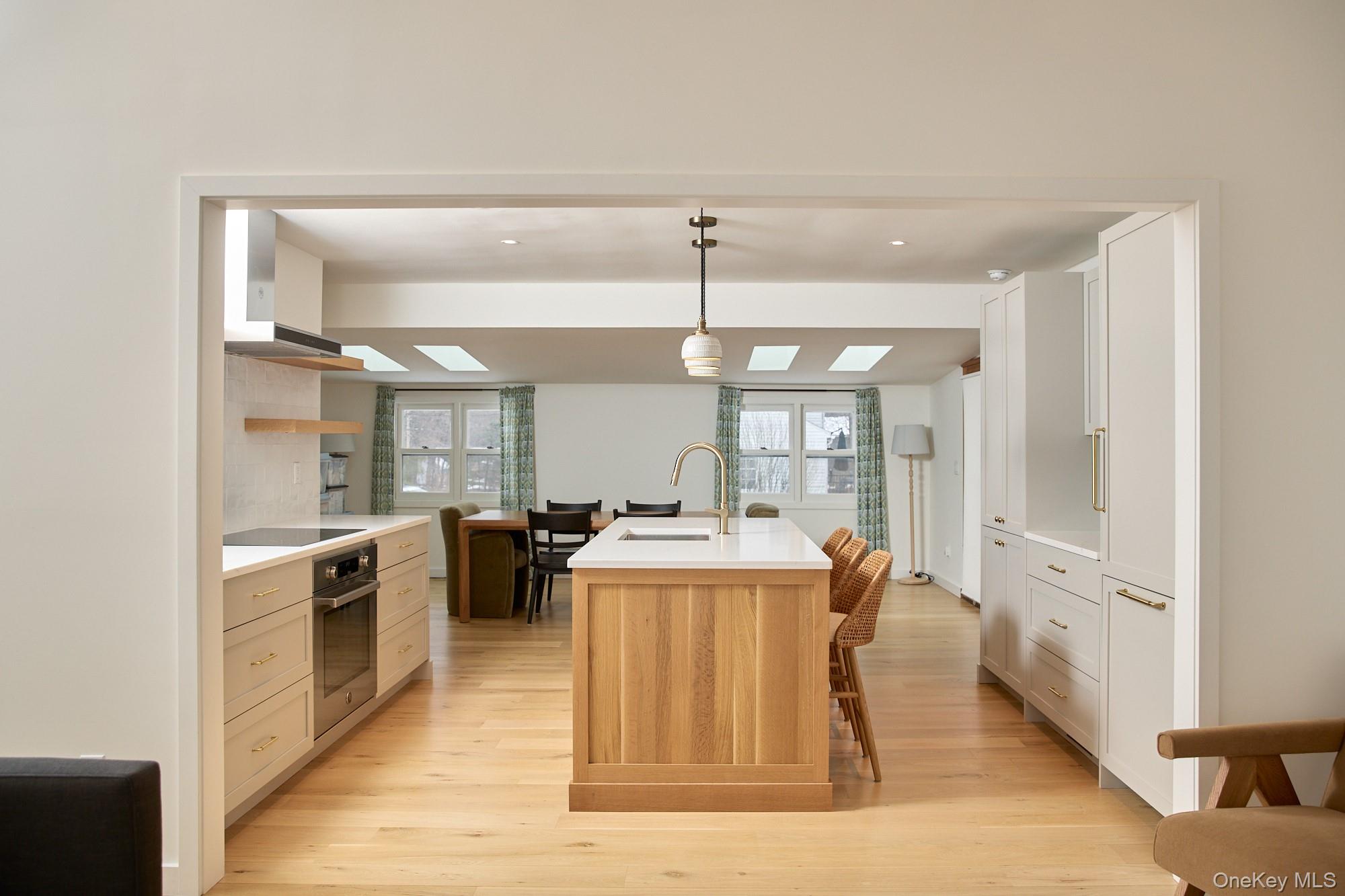 25 John Street, New Paltz, NY 12561